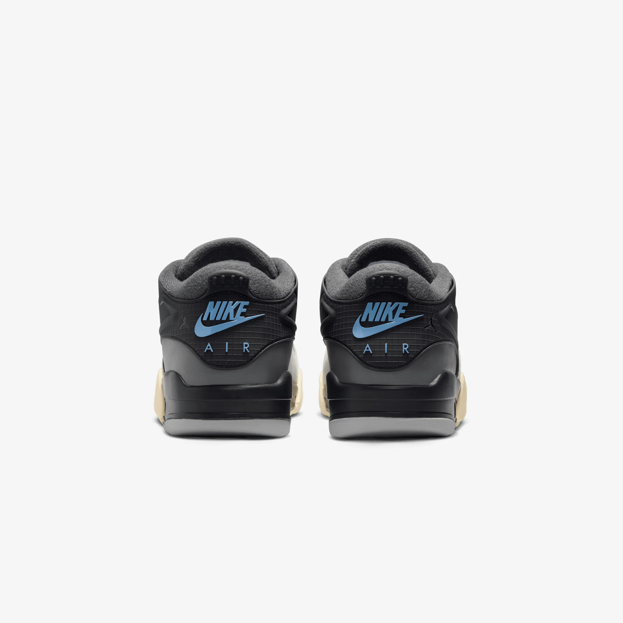 Jordan | AIR JORDAN 4 RM { IRON GREY/CHAMBRAY-OFF NOIR - Image 3
