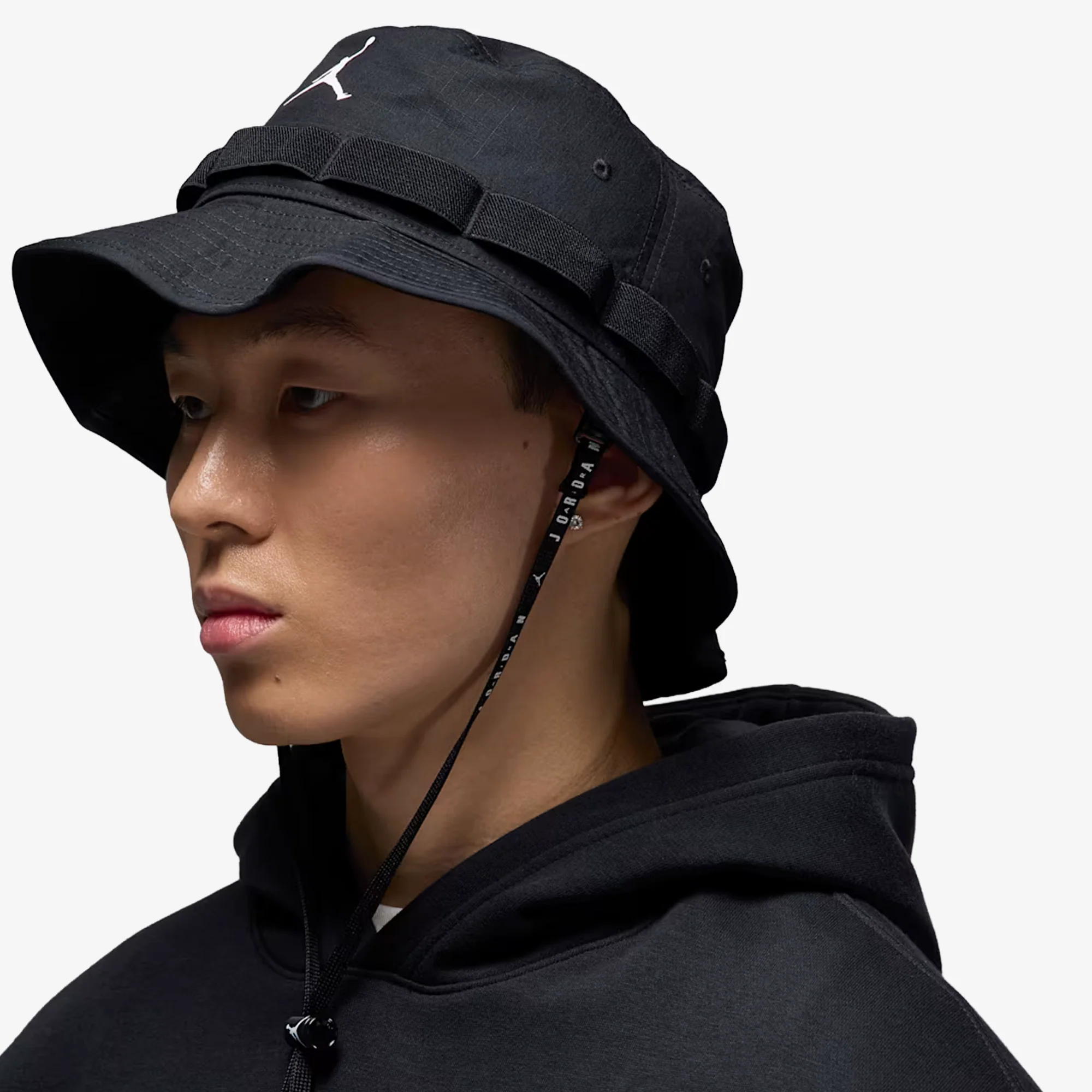 Jordan | APEX BUCKET HAT { BLACK/WHITE - Image 2