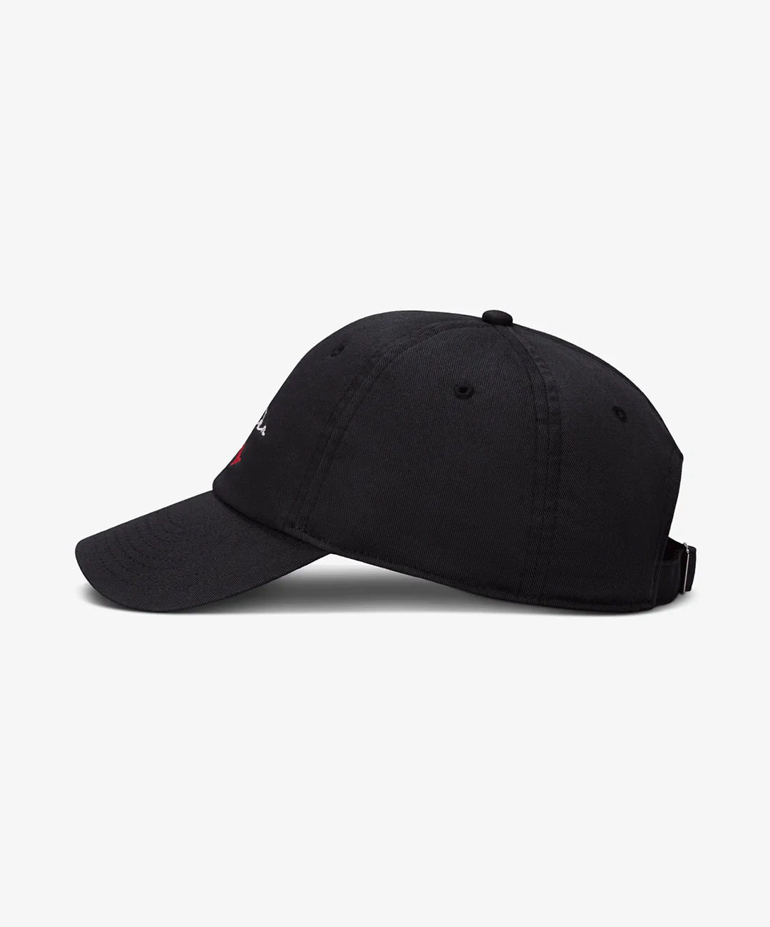 Jordan | CLUB UNSTRUCTURED ADJUSTABLE HAT { BLACK/WHITE/UNIVERSITY RED - Image 5
