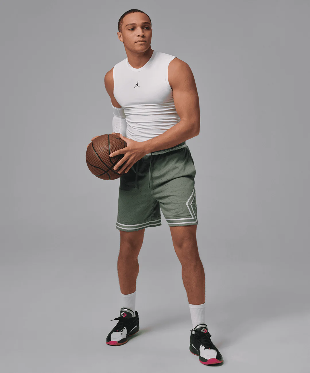 Jordan | DRI-FIT MESH DIAMOND SHORTS { VINTAGE LICHEN/JADE AURA/JADE AURA - Image 6