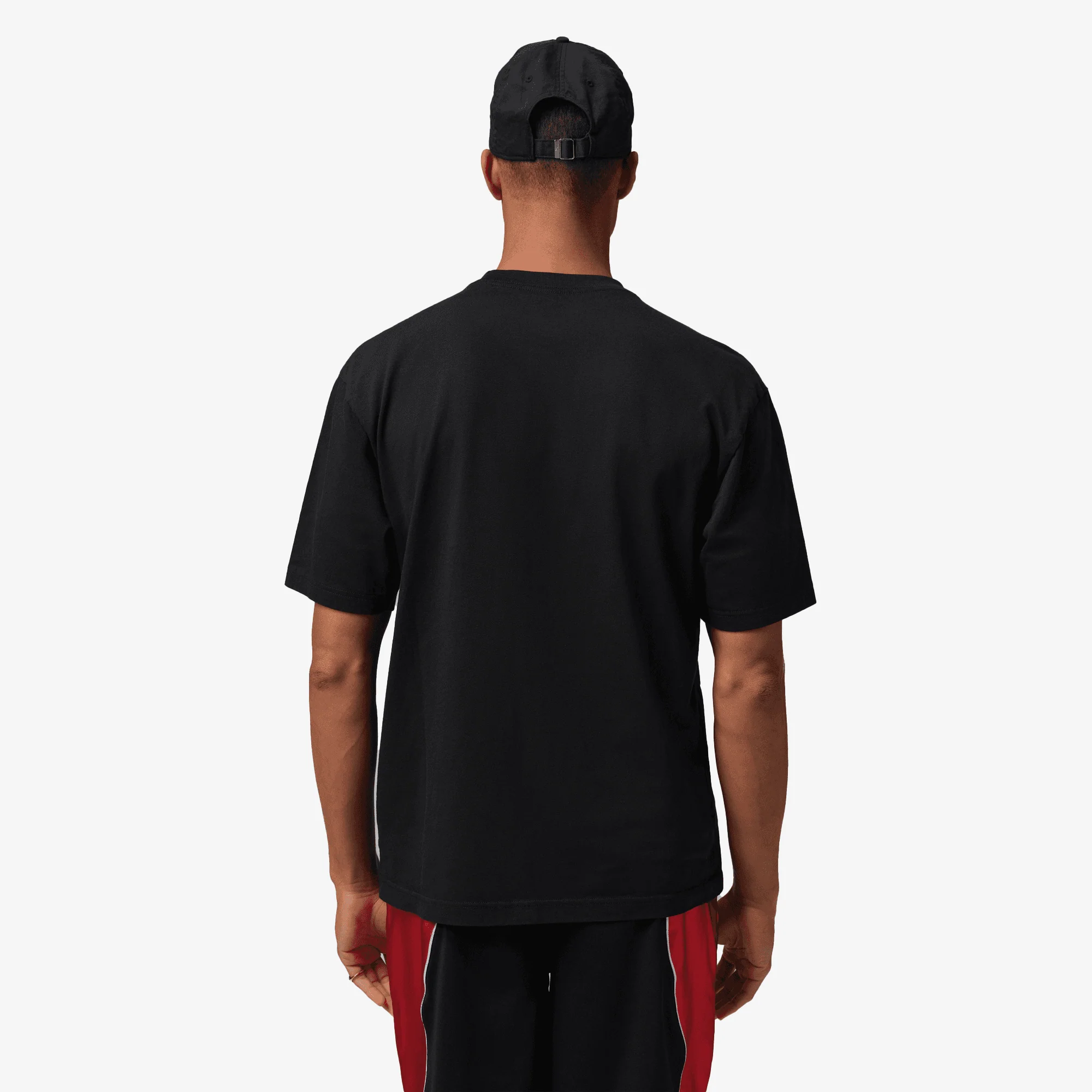 JORDAN | GRAPHIC T-SHIRT { BLACK - Image 2