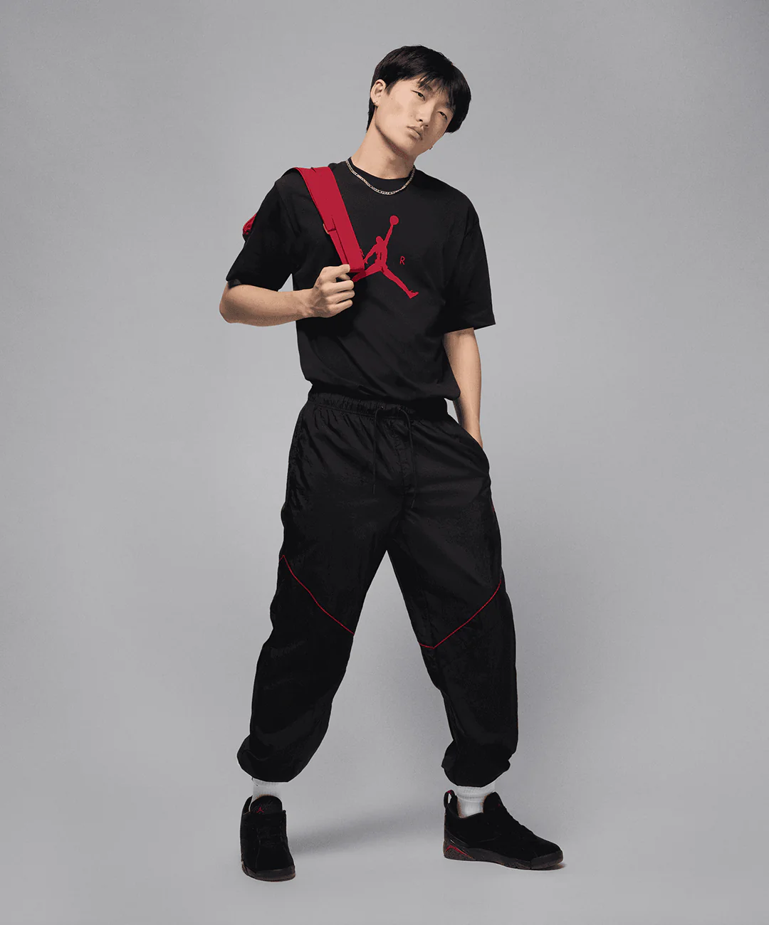 JORDAN | JUMPMAN T-SHIRT { BLACK/GYM RED - Image 5