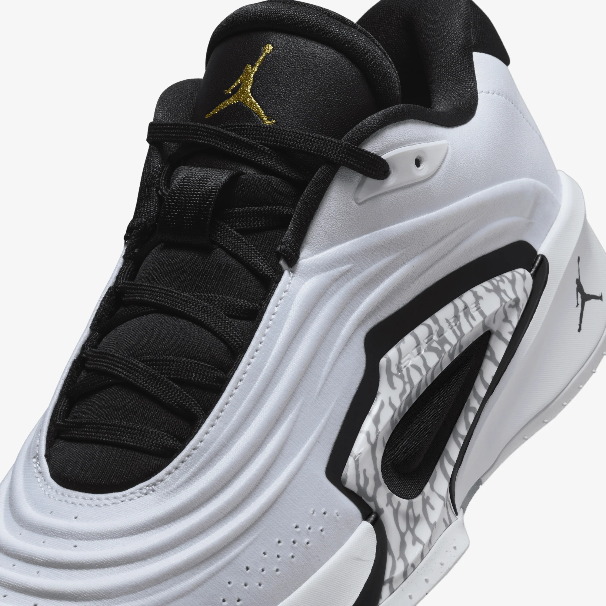 JORDAN | LUKA 3 PF "MOTORSPORT" { WHITE/METALLIC GOLD-BLACK-RED ORBIT - Image 5
