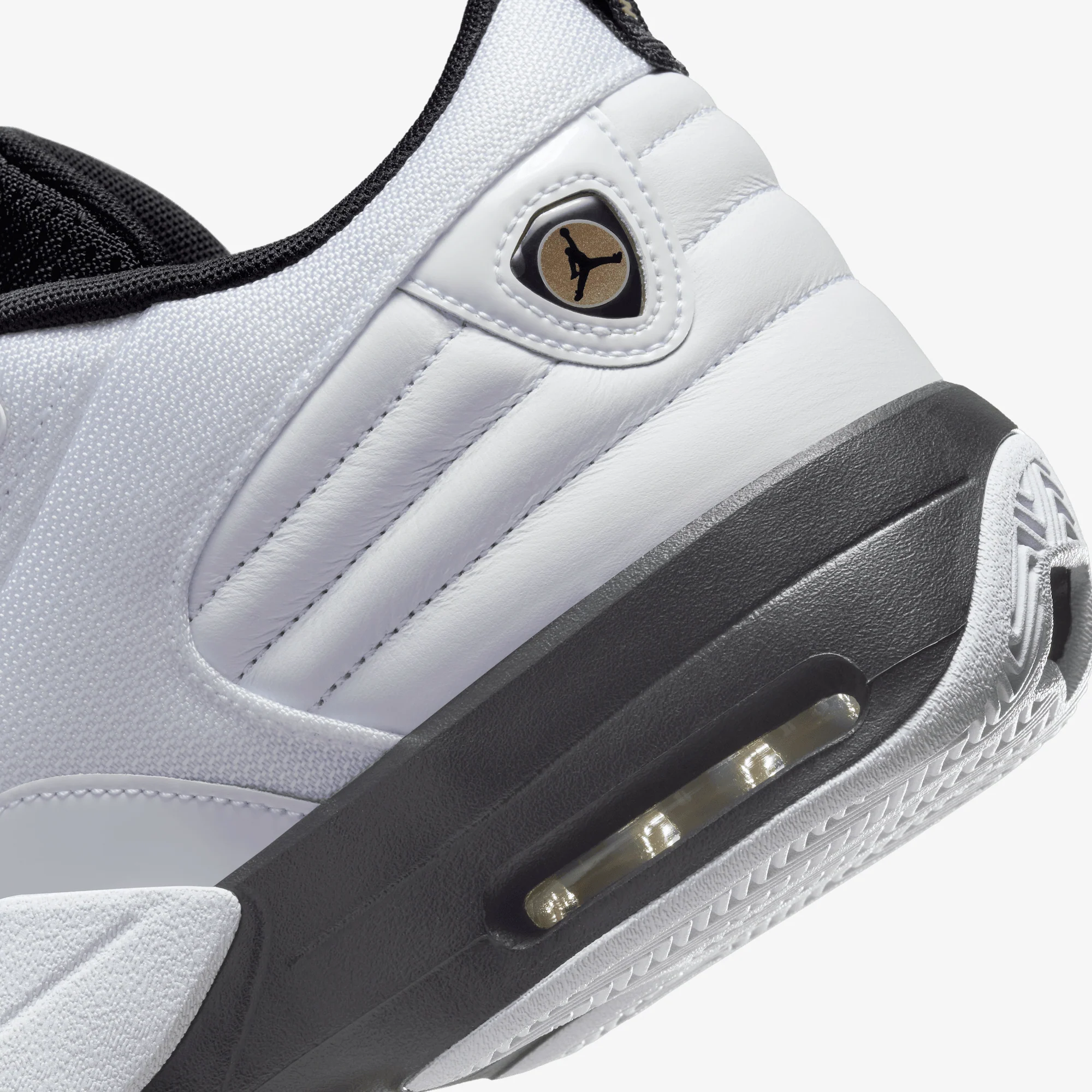 JORDAN | MAX AURA 6 { WHITE/METALLIC GOLD-BLACK - Image 6
