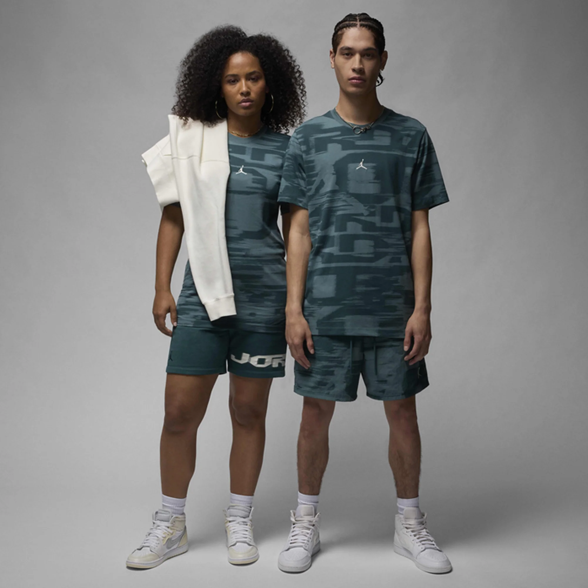JORDAN | MVP PRINTED T-SHIRT { MINERAL SLATE/SAIL - Image 5