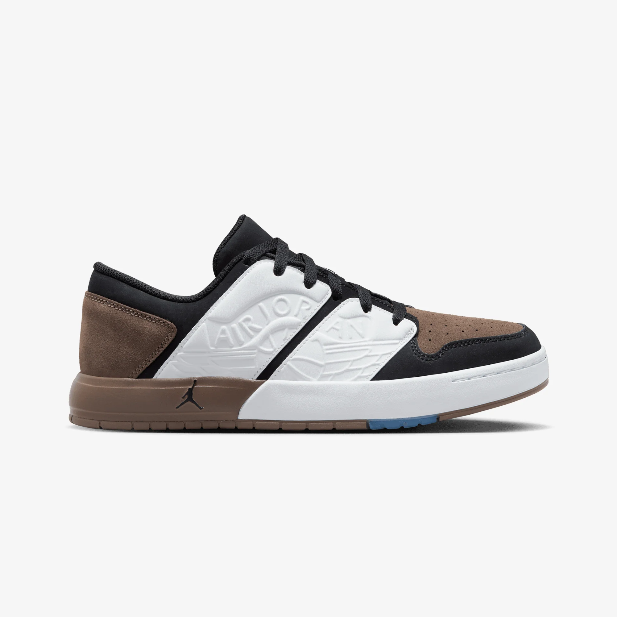 Jordan | NU RETRO 1 LOW { WHITE/BLACK-PALOMINO-WHITE