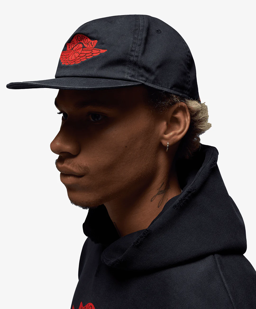 Jordan | PRO RARE AIR UNSTRUCTURED HAT { BLACK/CHILE RED - Image 3