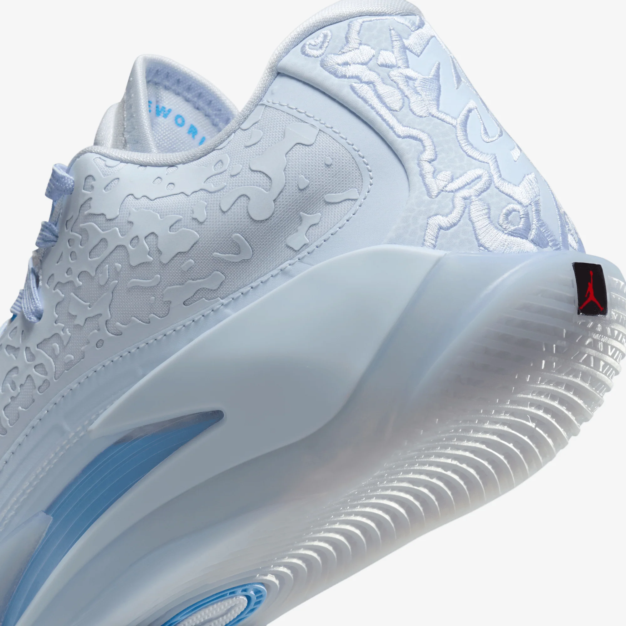 JORDAN | ZION WILLIAMSON ZION 3 PF { HALF BLUE/UNIVERSITY BLUE - Image 5