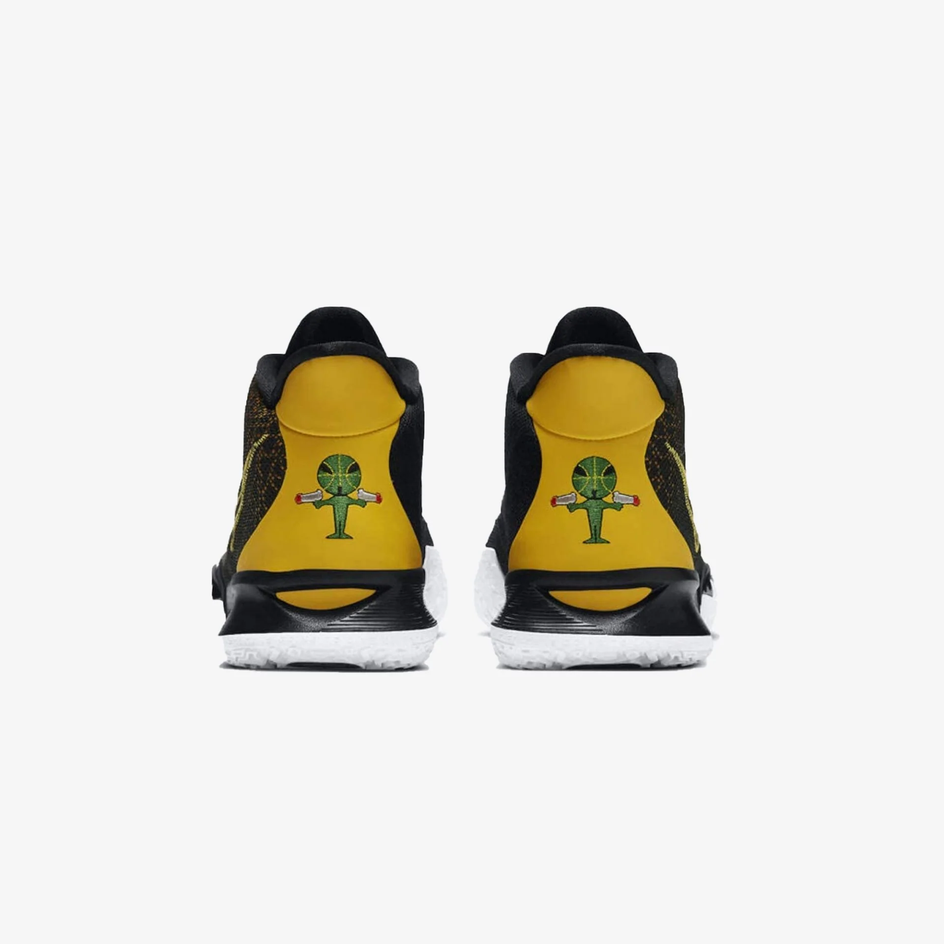 Nike | KYRIE 7 { RAYGUNS - Image 3