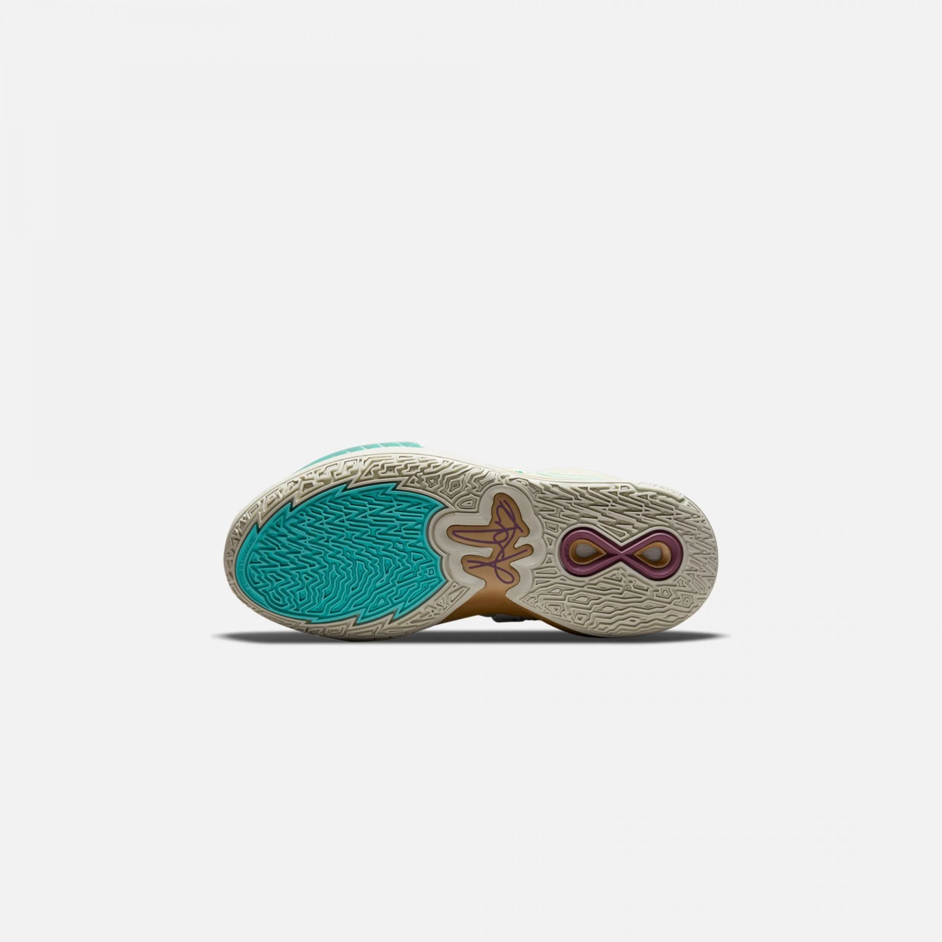 Nike | KYRIE 8 INFINITY EP { KEEP SUE FRESH - Image 4