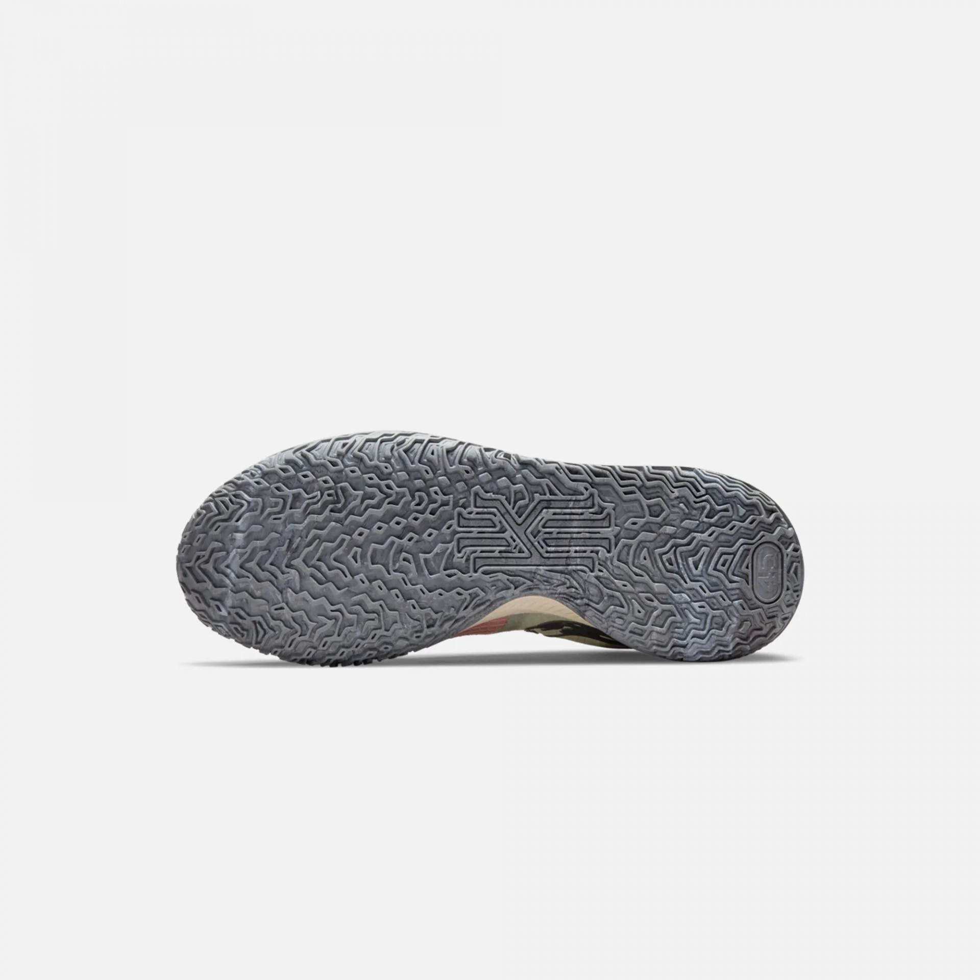 Nike | KYRIE LOW 4 EP - Image 4