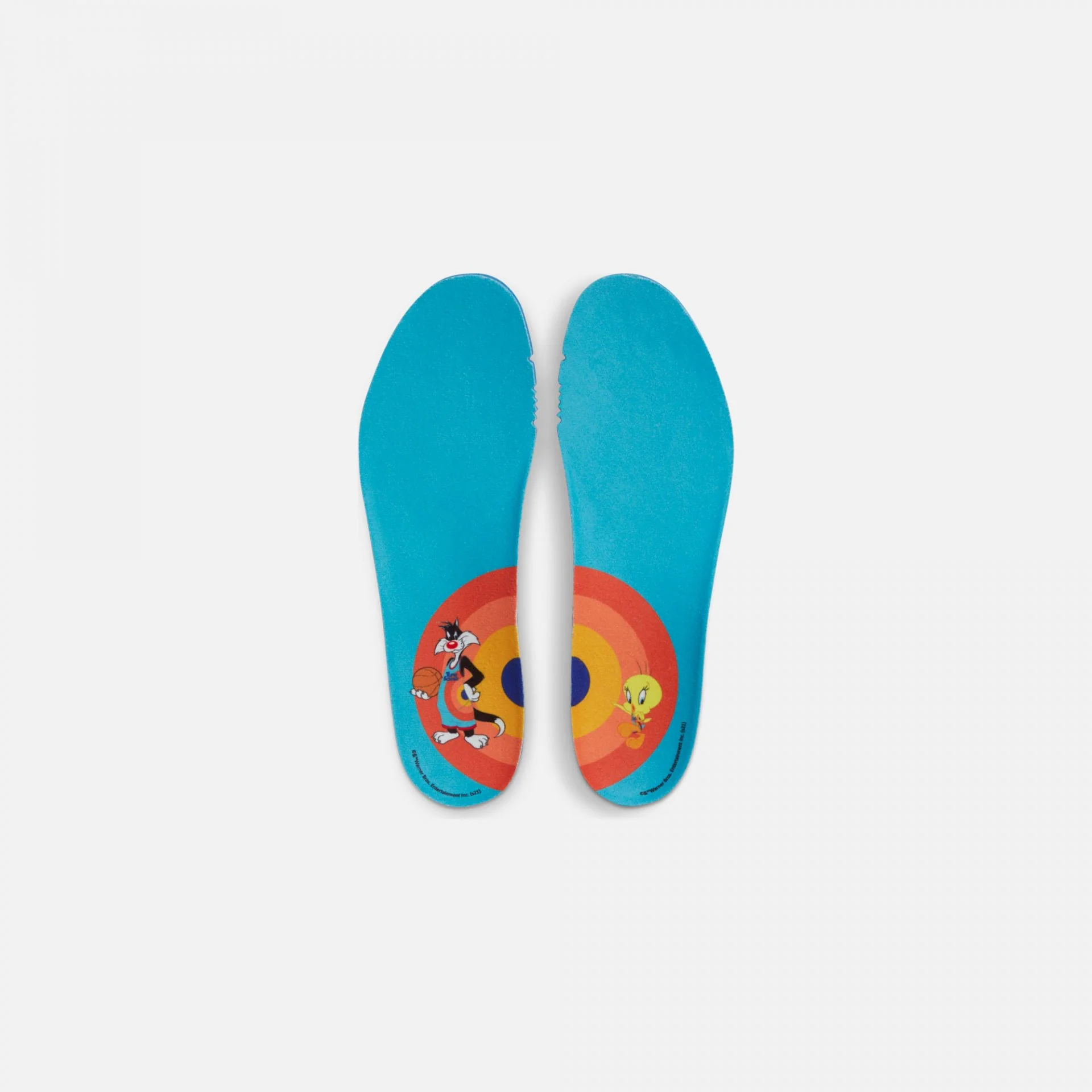 Nike | LEBRON 18 LOW SYLVESTER VS TWEETY - Image 5