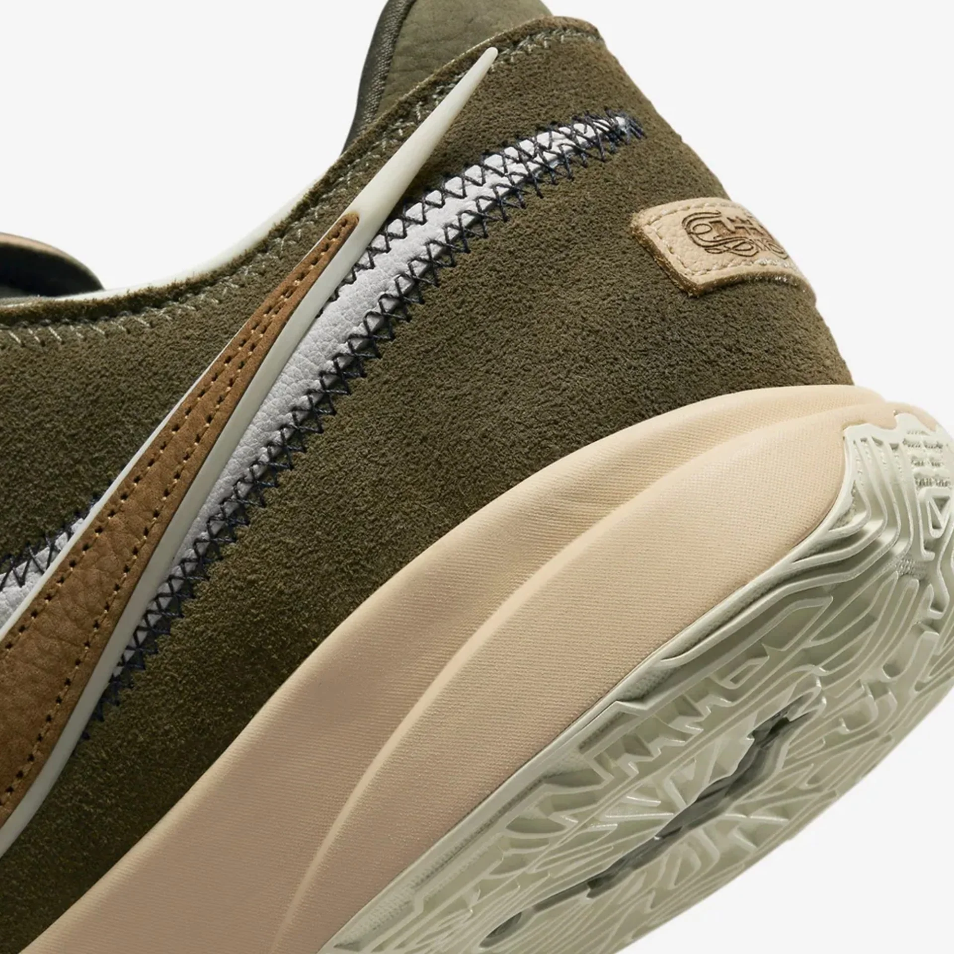 Nike | LEBRON XX EP  { MULTI-COLOR - Image 5
