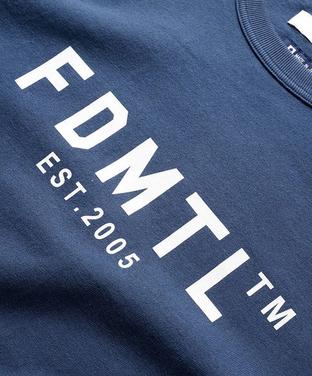 FDMTL | LOGO WIDE TEE  { NAVY - Image 3