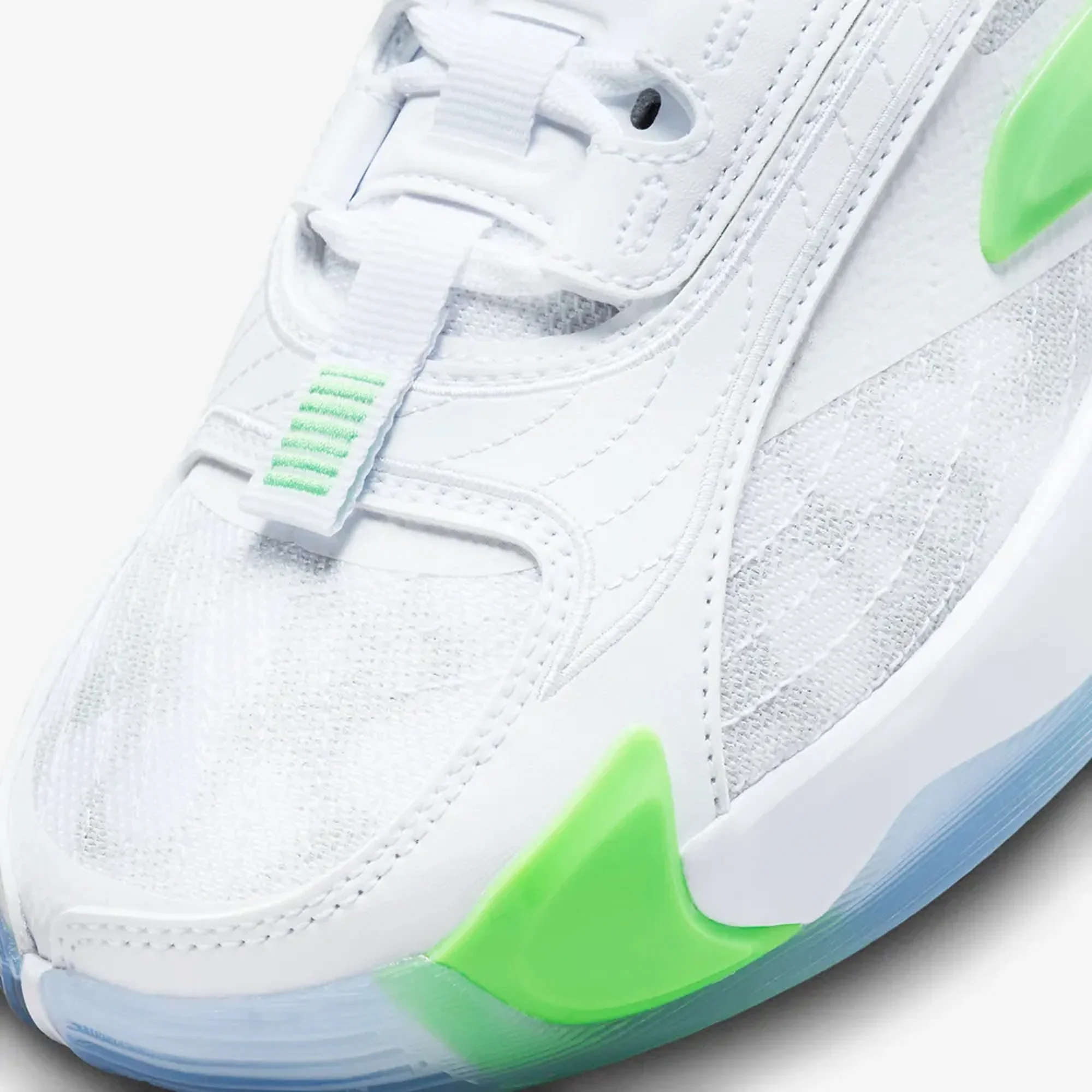 Jordan | LUKA 2 "TRICK SHOT" PF { WHITE/GREEN STRIKE/BLACK - Image 4