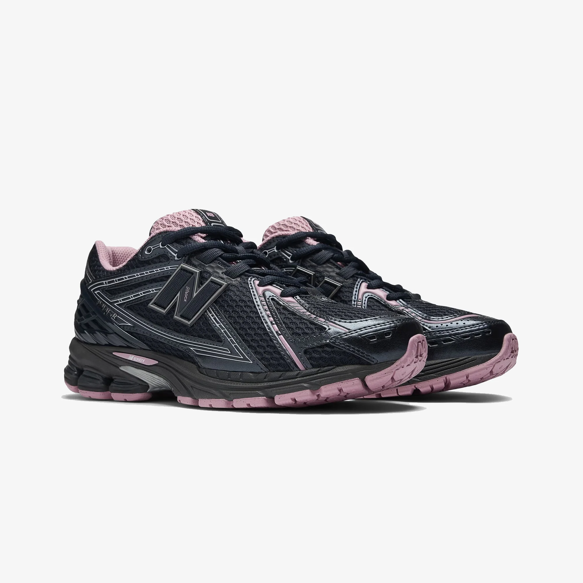 New Balance | 1906R { BLACK/SILVER - Image 4