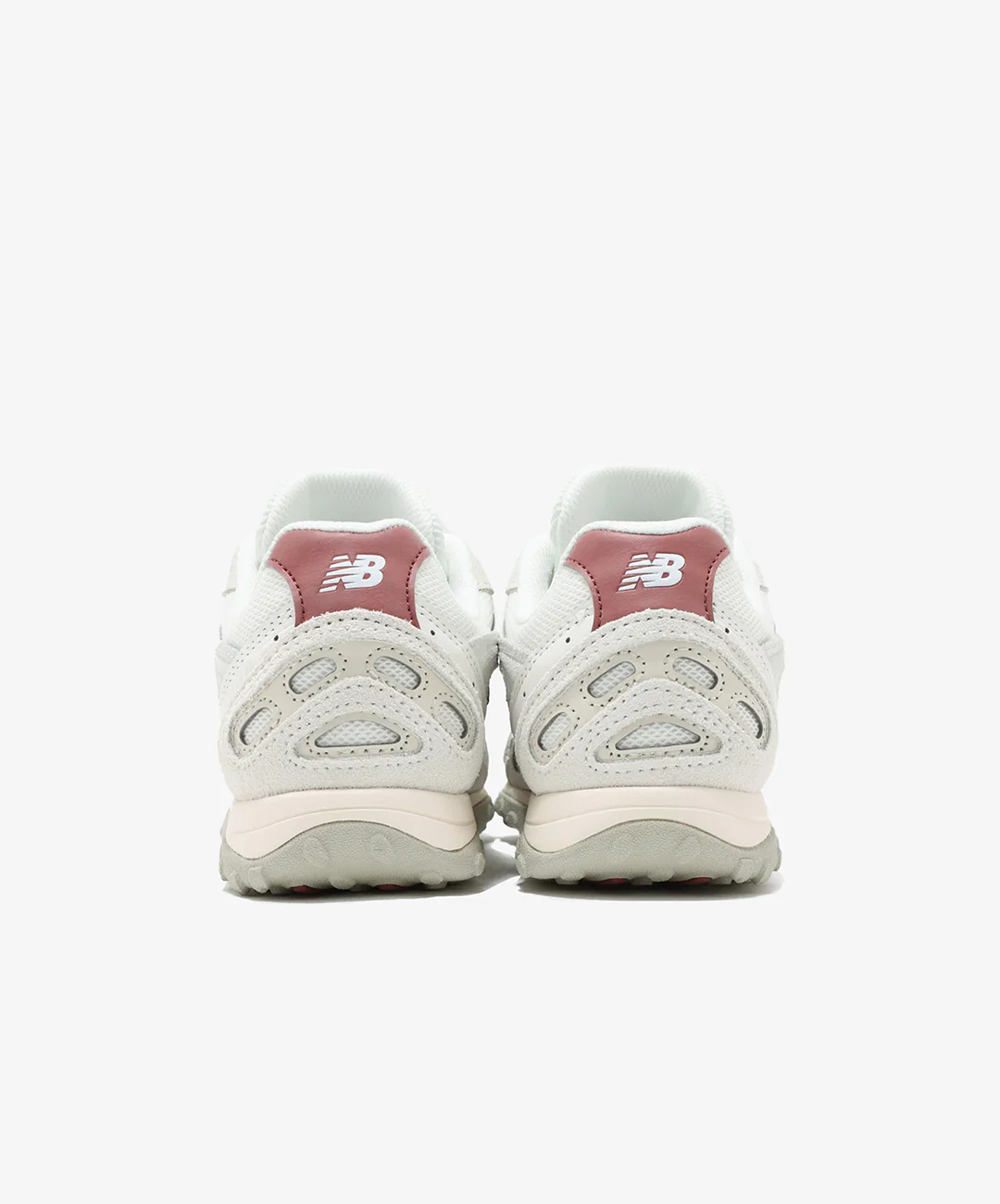 New Balance | 204L { BEIGE - Image 4