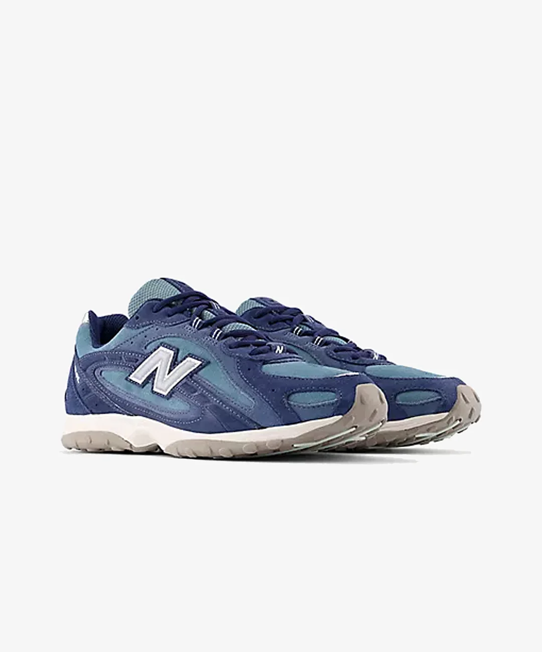 New Balance | 204L { NAVY/SALT WATER - Image 3