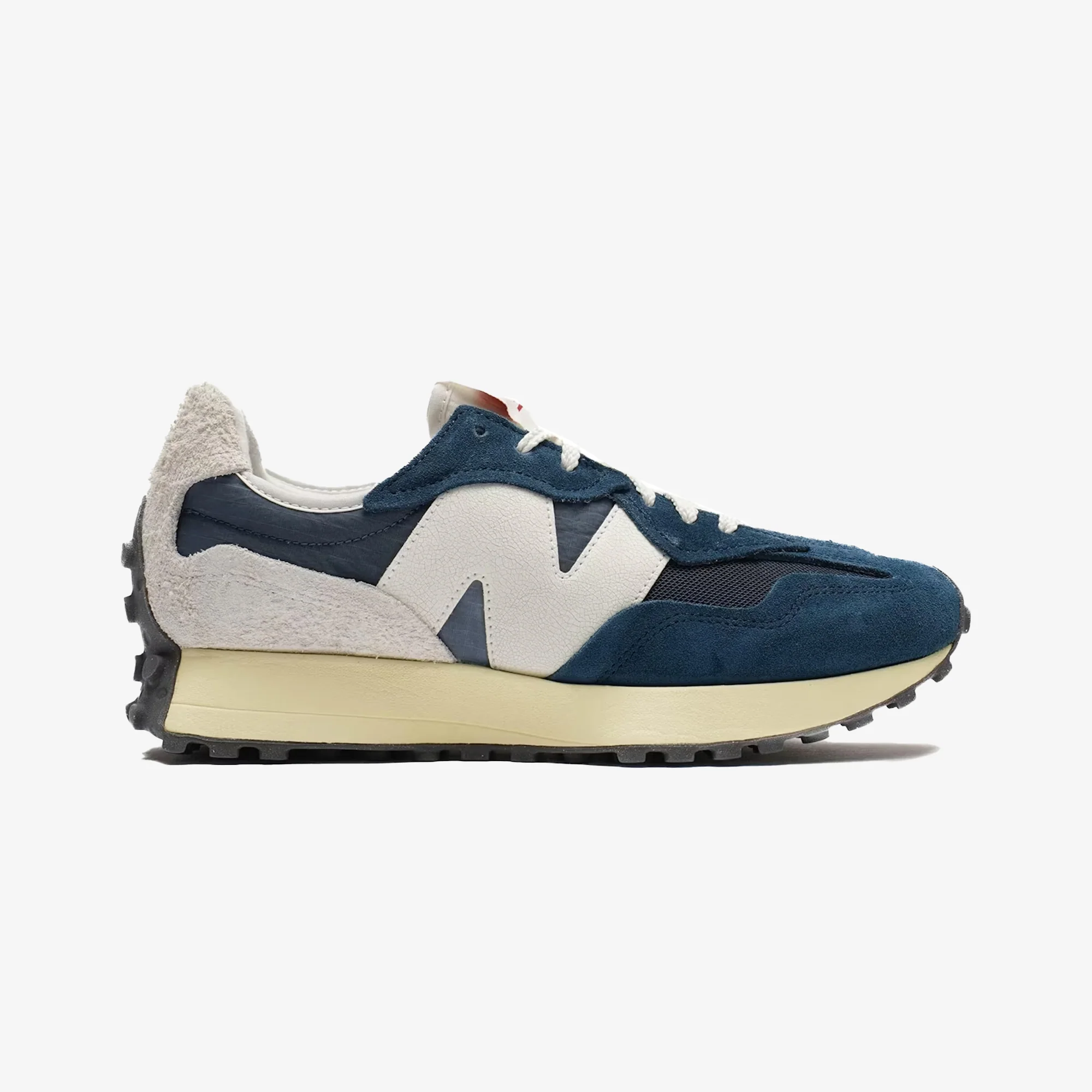 New Balance | 327 { NAVY BLUE
