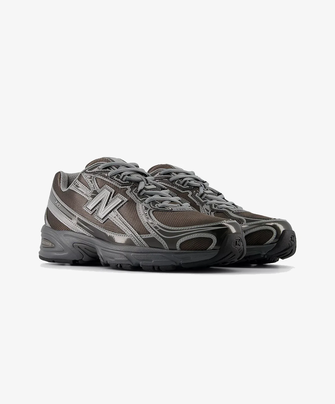 New Balance | 740 { BLACK METALLIC/CASTLEROCK PFP - Image 3
