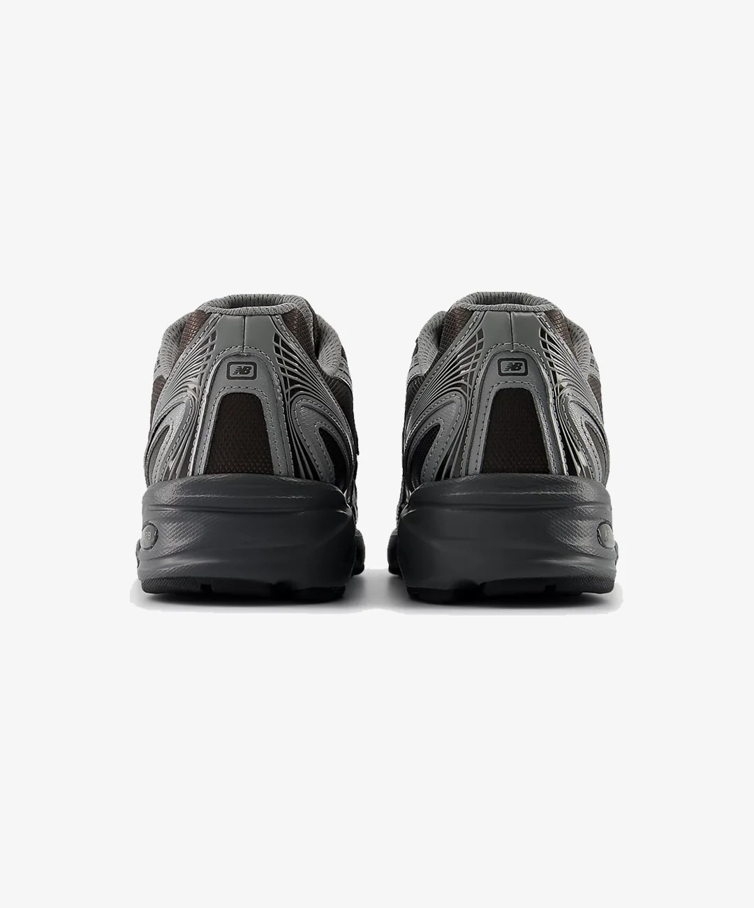 New Balance | 740 { BLACK METALLIC/CASTLEROCK PFP - Image 4