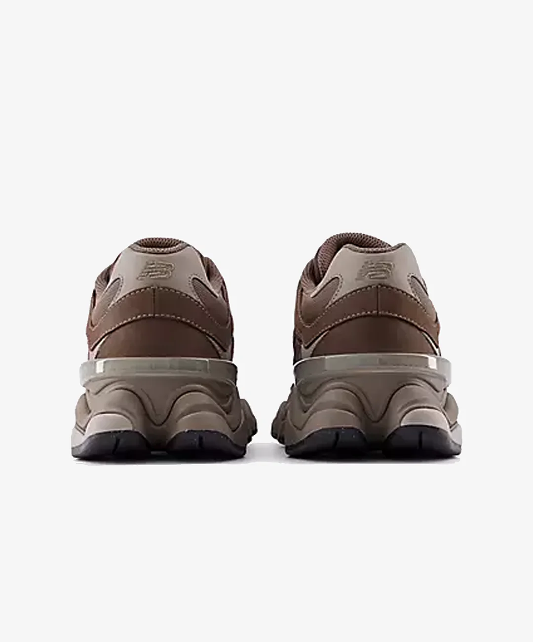 New Balance | 9060 { CORTADO/DOCKSIDE - Image 4