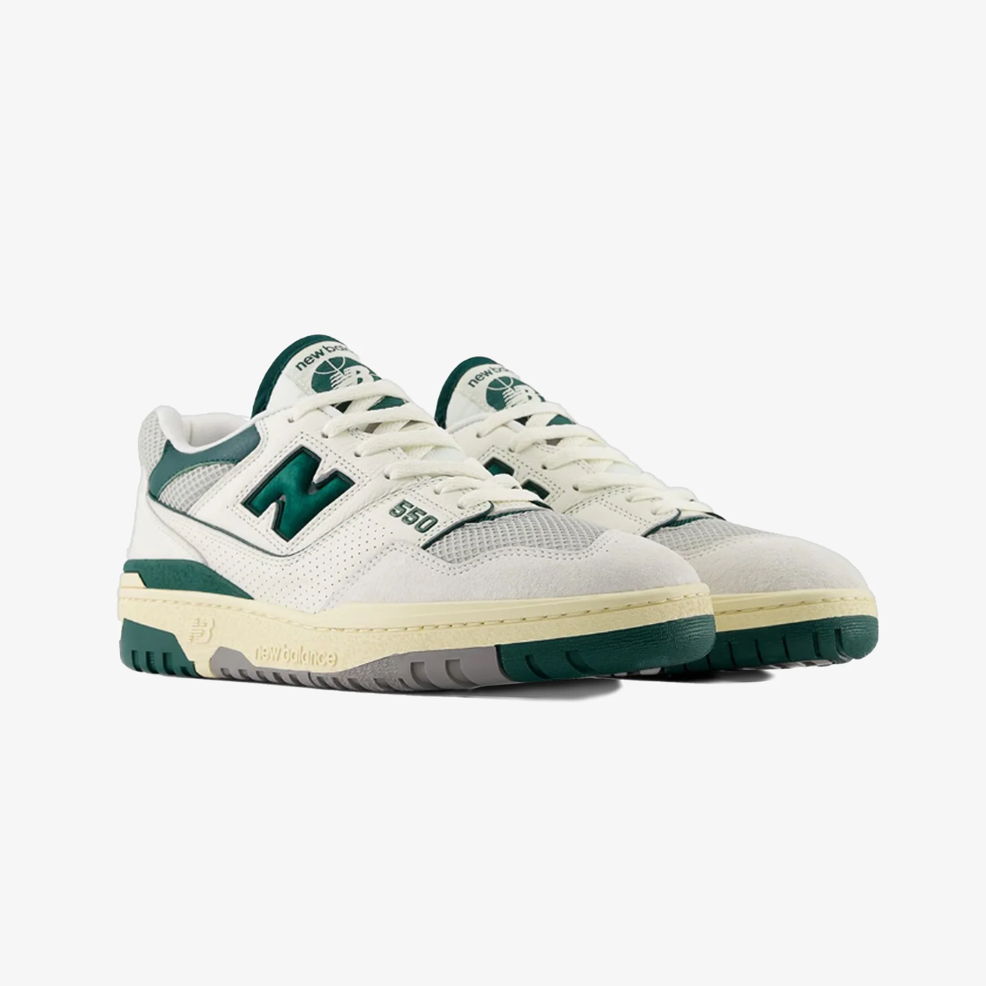 New Balance | BB550 { SEA SALT/MARSH GREEN - Image 2