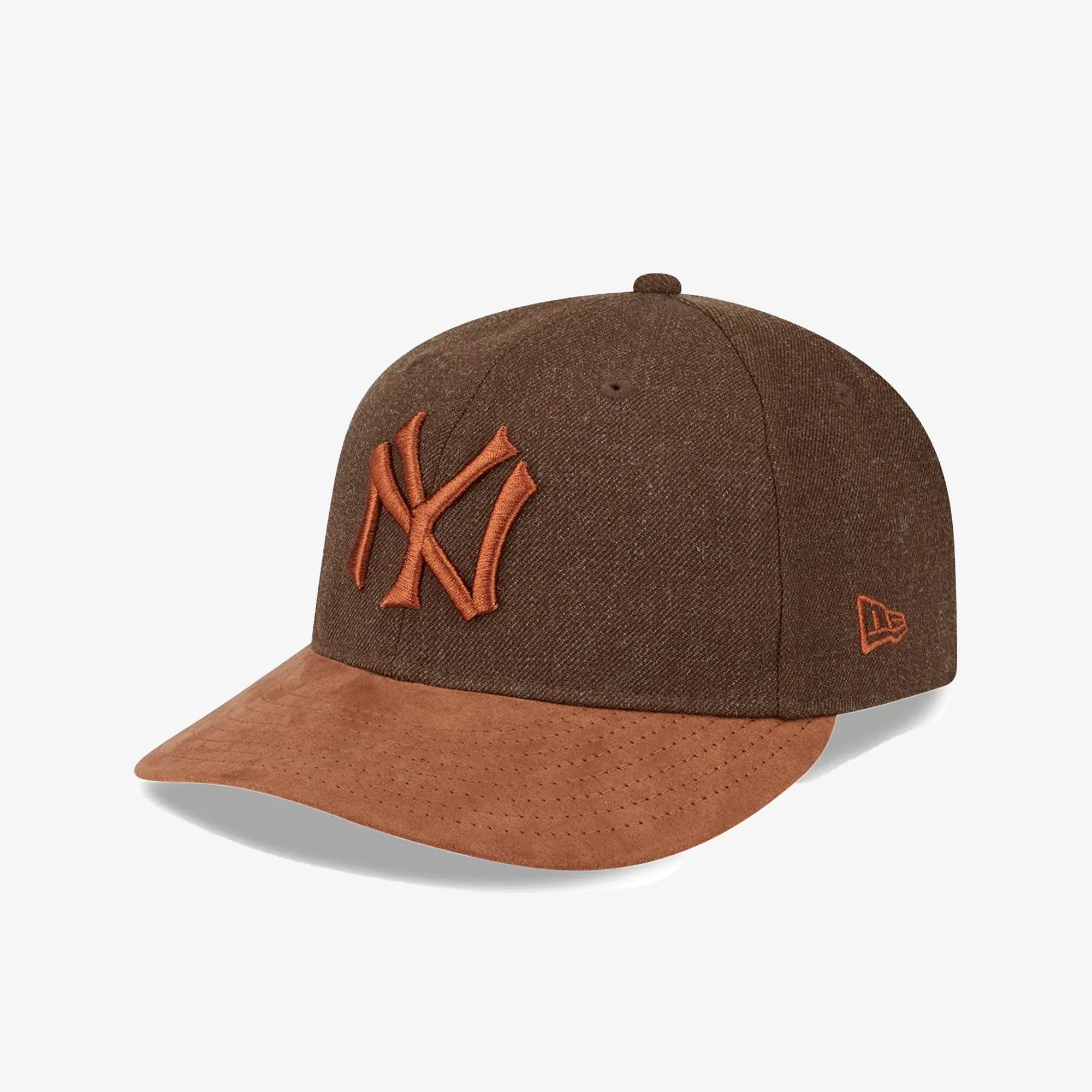 New Era | NEW YORK YANKEES MLB TWO TONE BROWN RETRO CROWN 9FIFTY STRAPBACK CAP { BROWN - Image 2