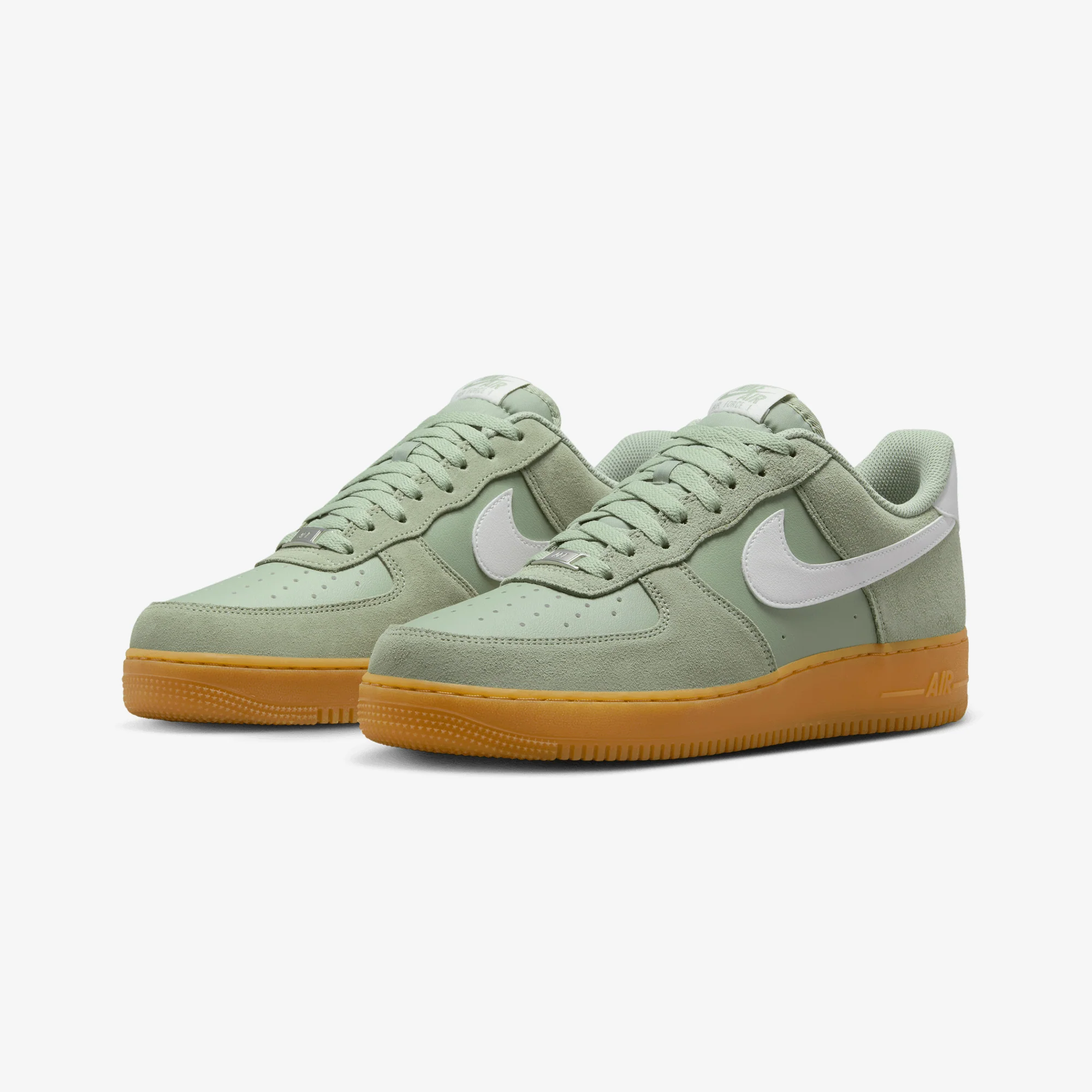 NIKE | AIR FORCE 1 '07 LV8 { JADE HORIZON/SUMMIT WHITE - Image 3