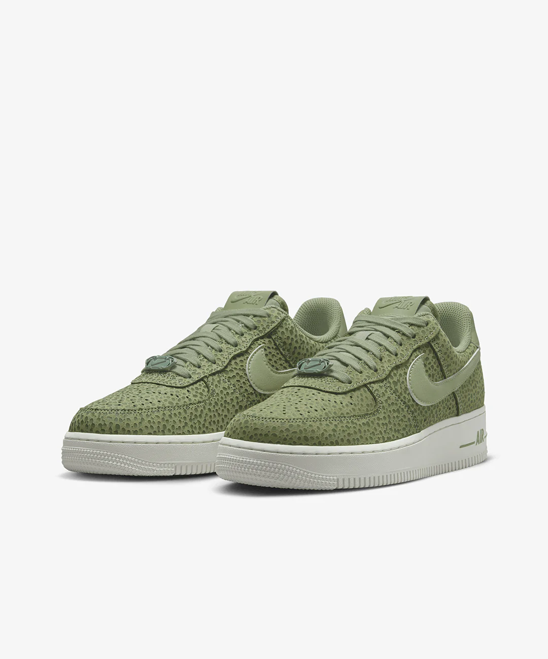 Nike | AIR FORCE 1 '07 PREMIUM { SESAME/OIL GREEN-LIGHT BONE - Image 3