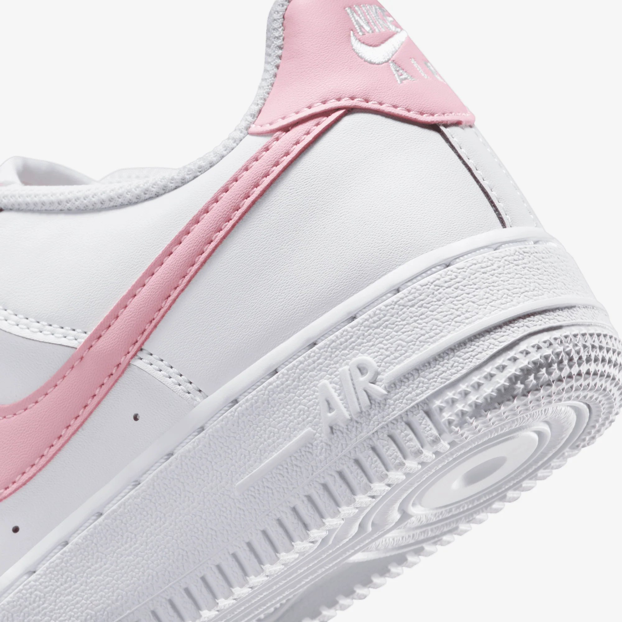 NIKE | AIR FORCE 1 { WHITE/MED SOFT PINK-WHITE - Image 6