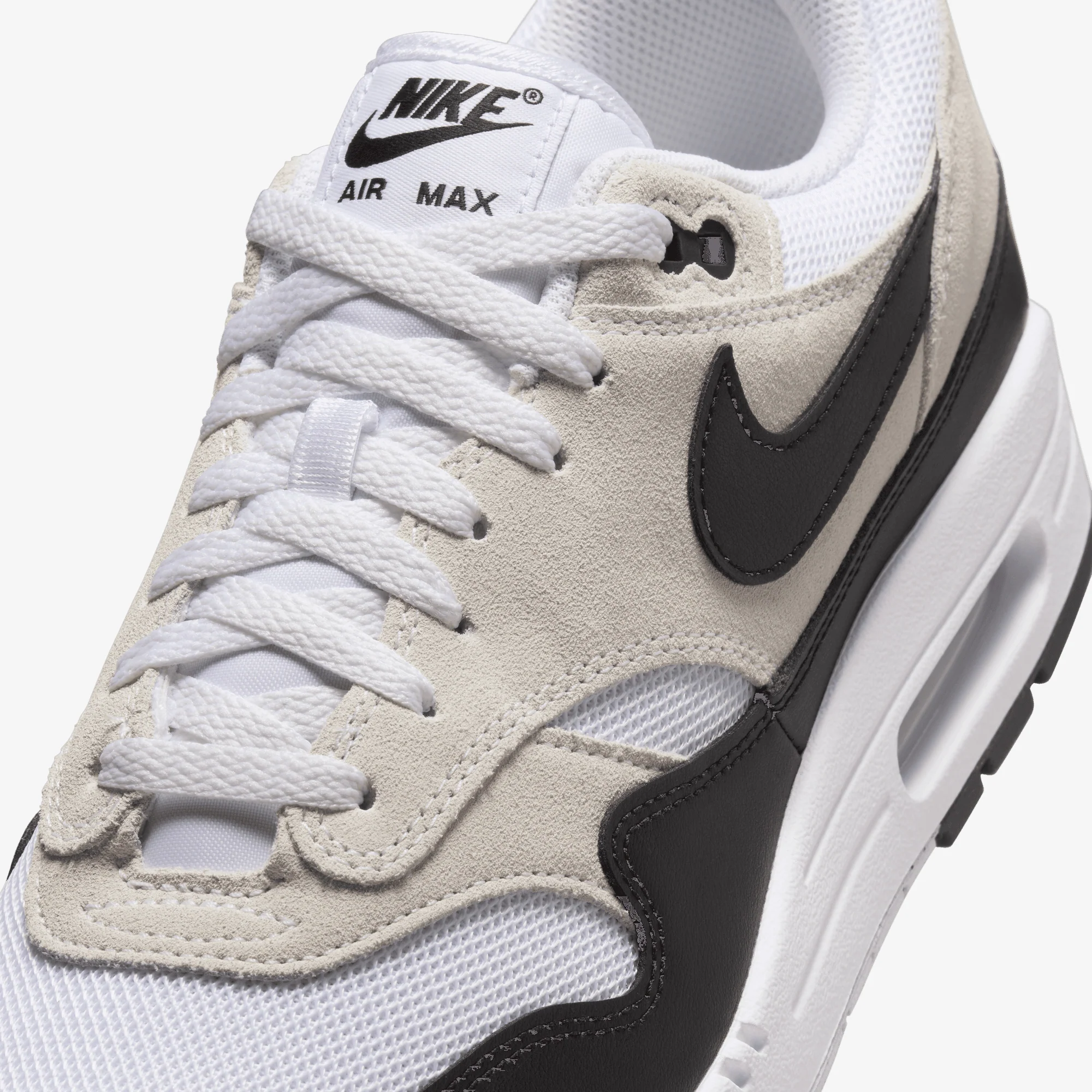 NIKE | AIR MAX 1 ESSENTIAL { WHITE/BLACK-SUMMIT WHITE - Image 6