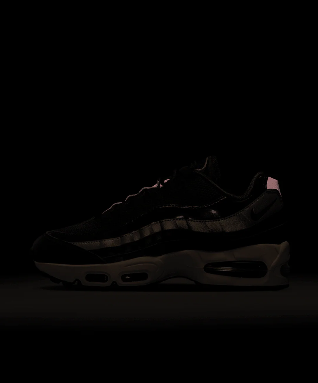 Nike | AIR MAX 95 BIG BUBBLE SE { BURGUNDY CRUSH/MTLC RED BRONZE - Image 6