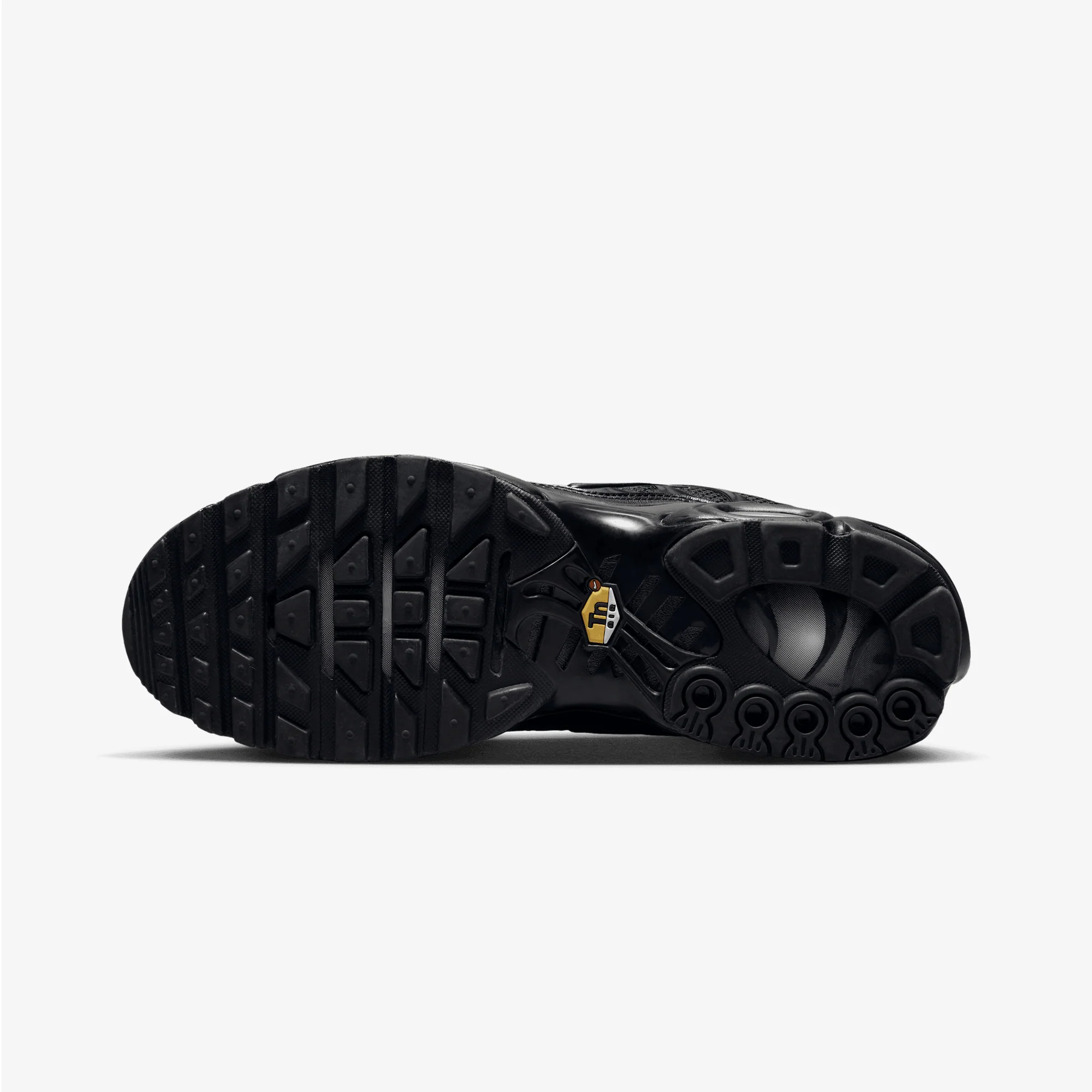 NIKE | AIR MAX PLUS { BLACK/BLACK-BLACK - Image 7