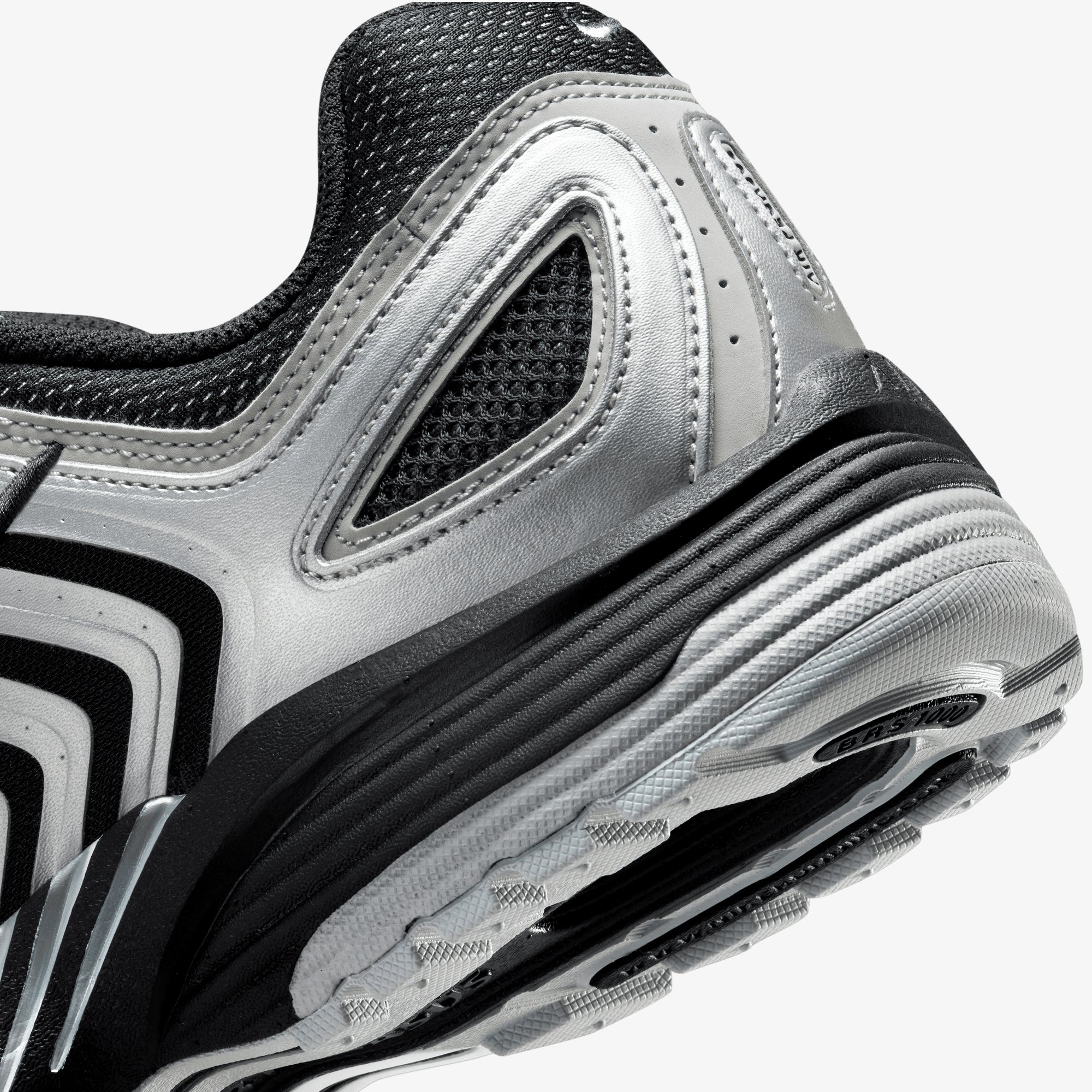 NIKE | AIR PEGASUS 2005 { METALLIC SILVER/MTLC PLATINUM-FLT SILVER - Image 6