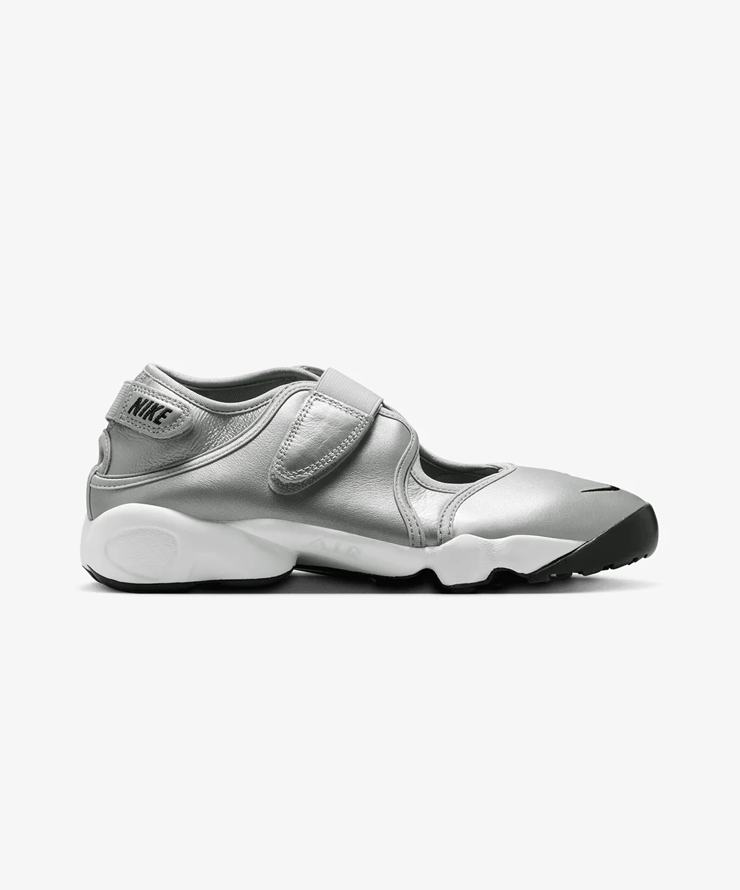 NIKE | AIR RIFT { METALLIC SILVER/SAIL-BLACK