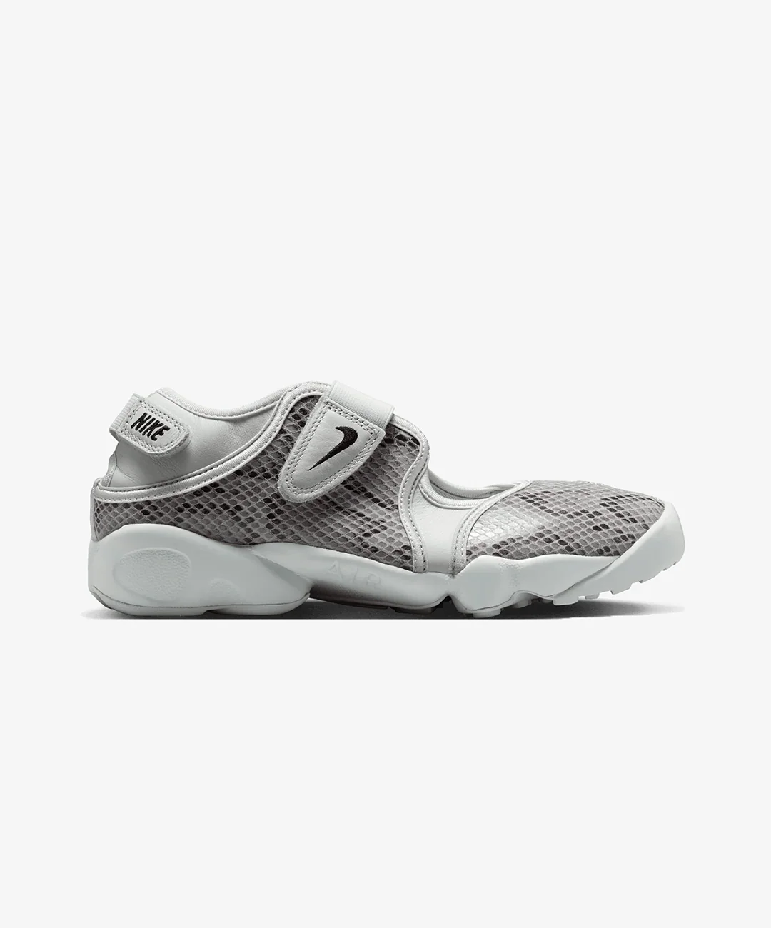 NIKE | AIR RIFT { PHOTON DUST/BLACK