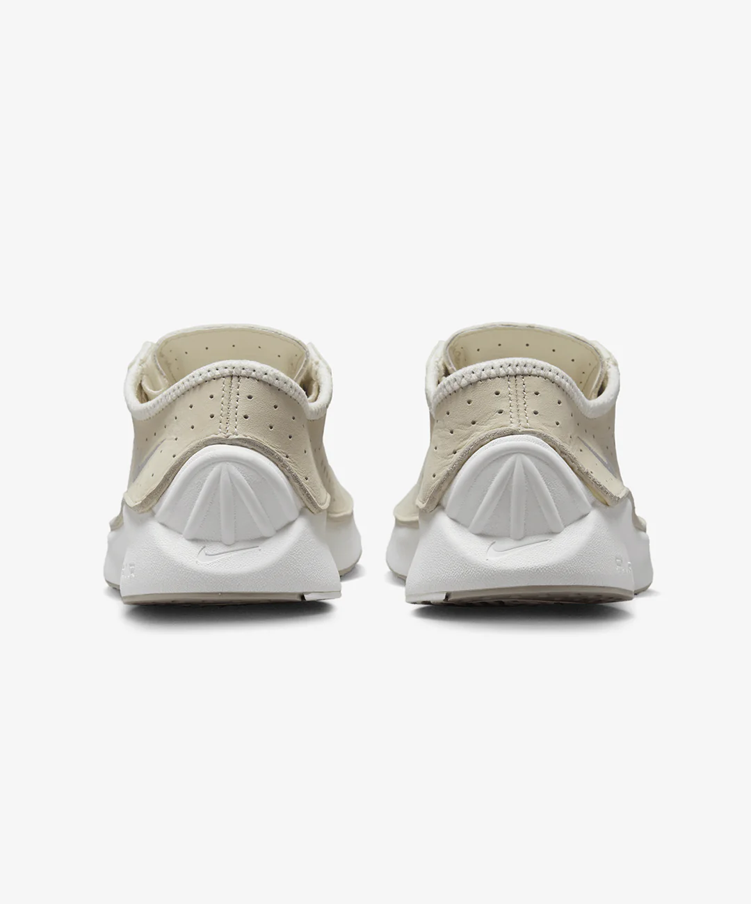 Nike | AIR SUPERFLY { COCONUT MILK/METALLIC SILVER-SAIL - Image 4