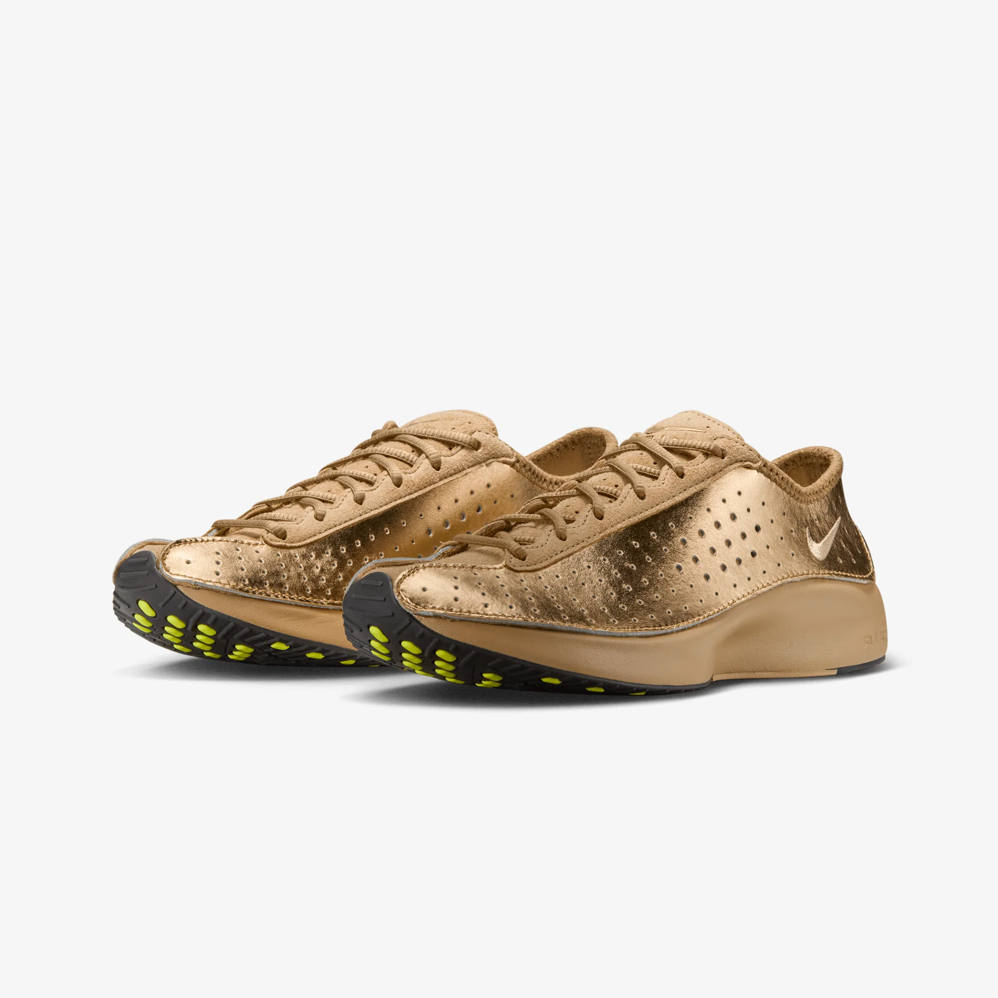Nike | AIR SUPERFLY { METALLIC GOLD/PARACHUTE BEIGE-BLACK - Image 3