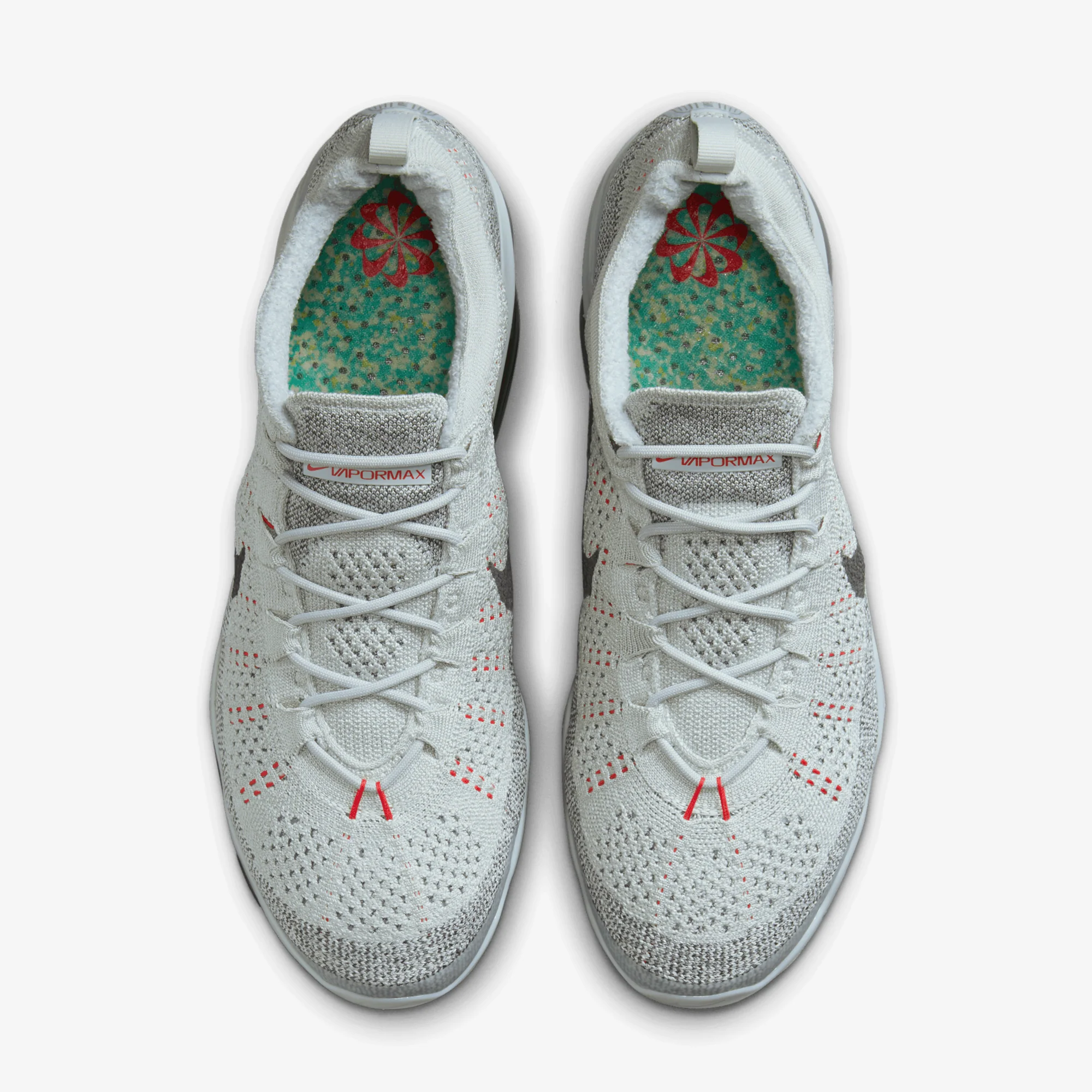 NIKE | AIR VAPORMAX 2023 FLYKNIT { LIGHT SILVER/SMOKE GREY-PICANTE RED - Image 2