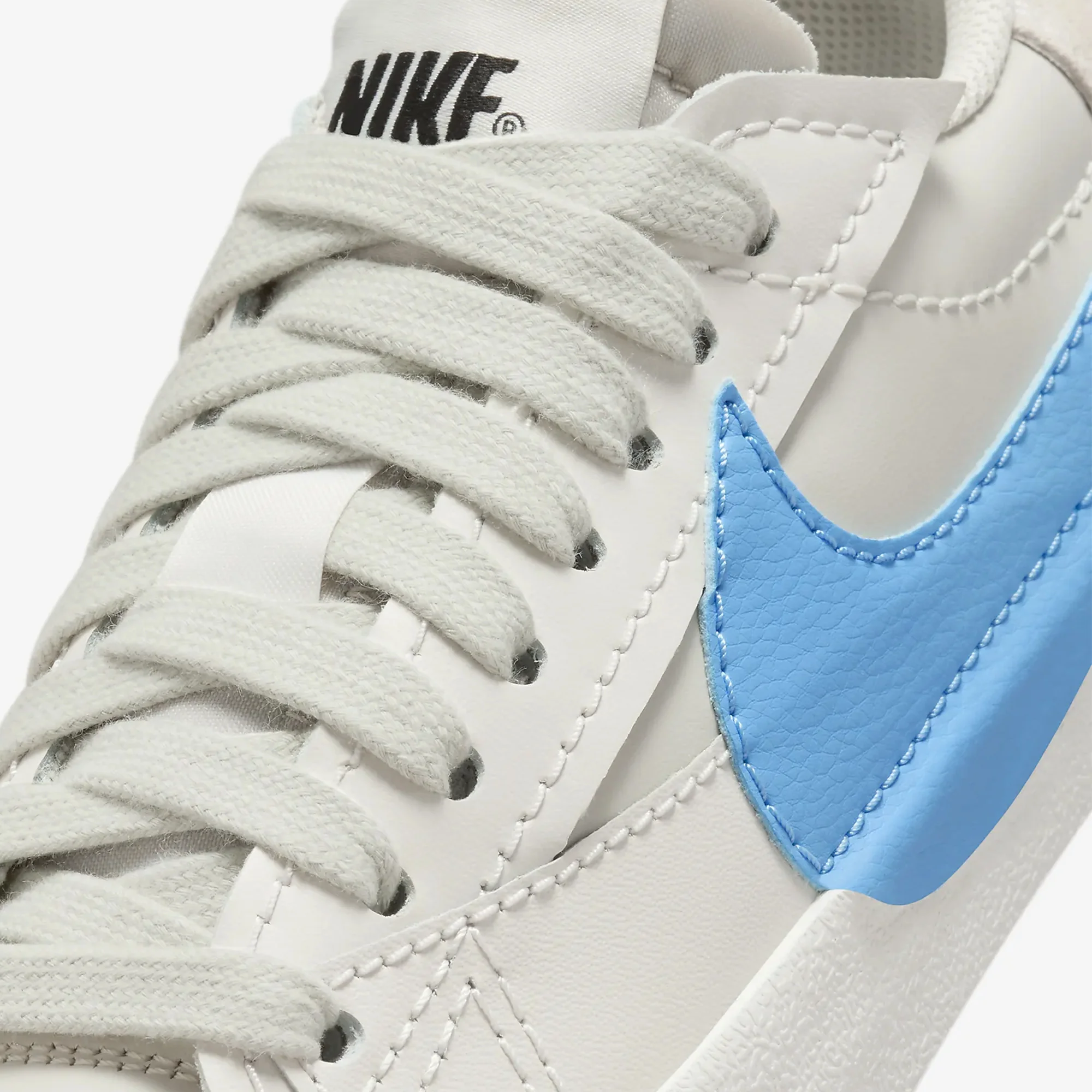 Nike | BLAZER LOW '77 JUMBO { LIGHT BONE/UNIVERSITY BLUE-PHANTOM - Image 4