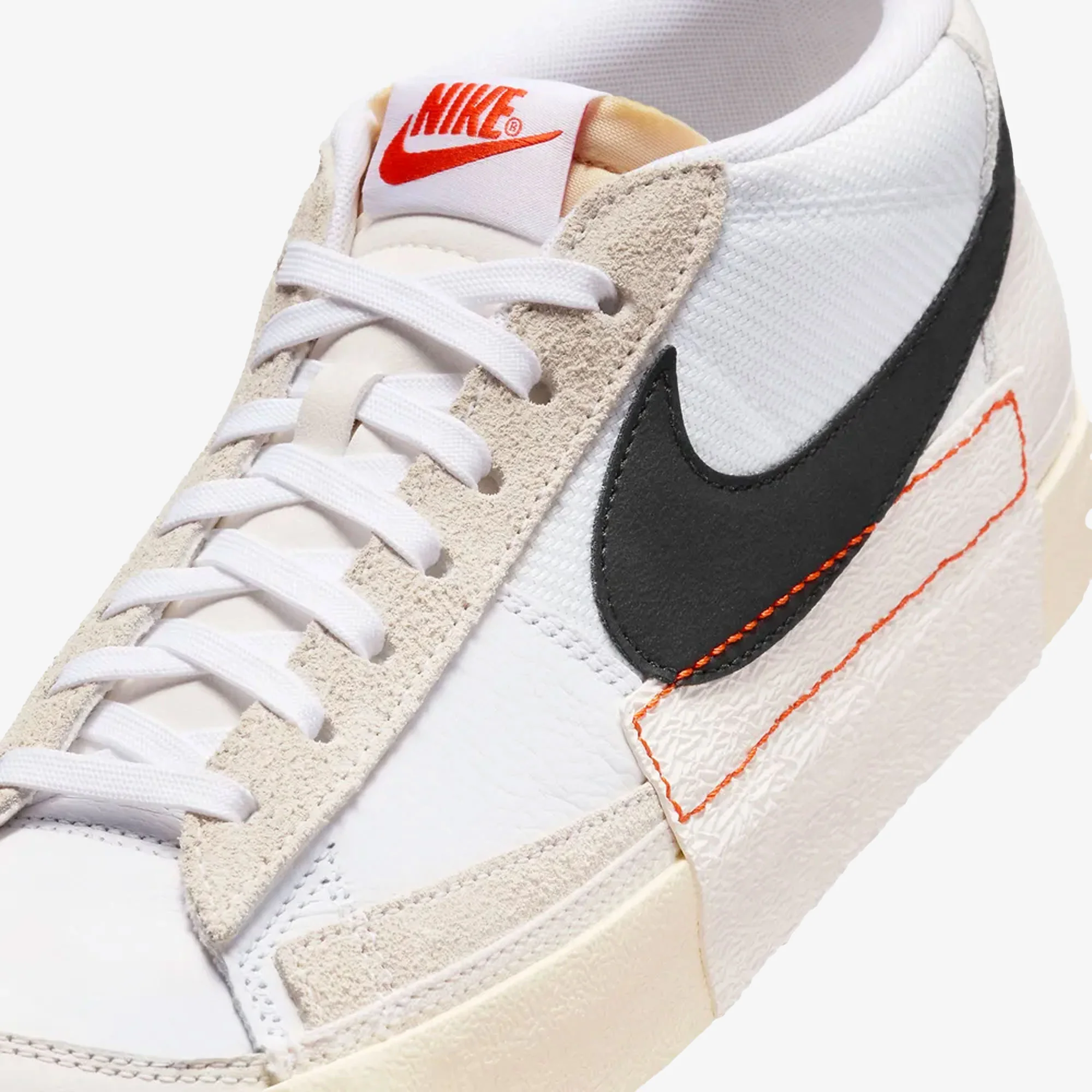 NIKE | BLAZER LOW PRO CLUB { WHITE/BLACK-BEACH-SUMMIT WHITE - Image 4