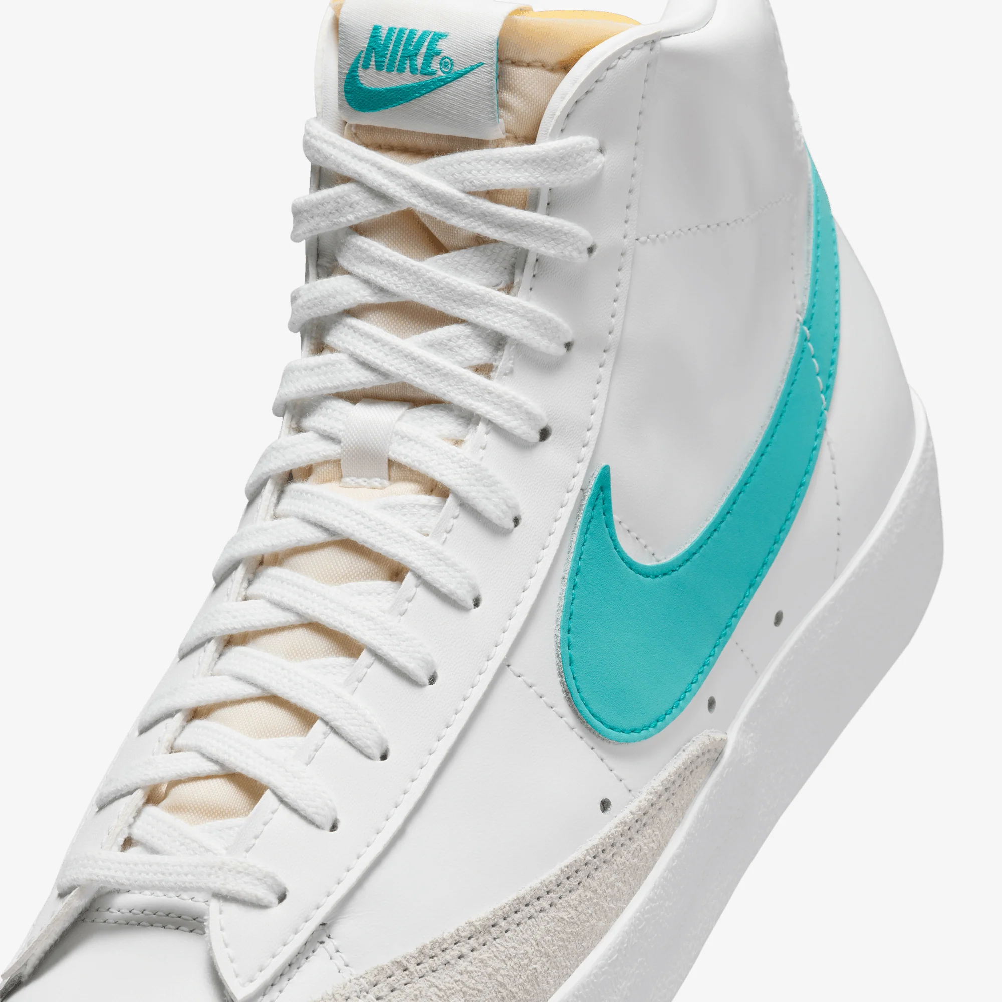 NIKE | BLAZER MID '77 VINTAGE { SUMMIT WHITE/DUSTY CACTUS-WHITE - Image 5