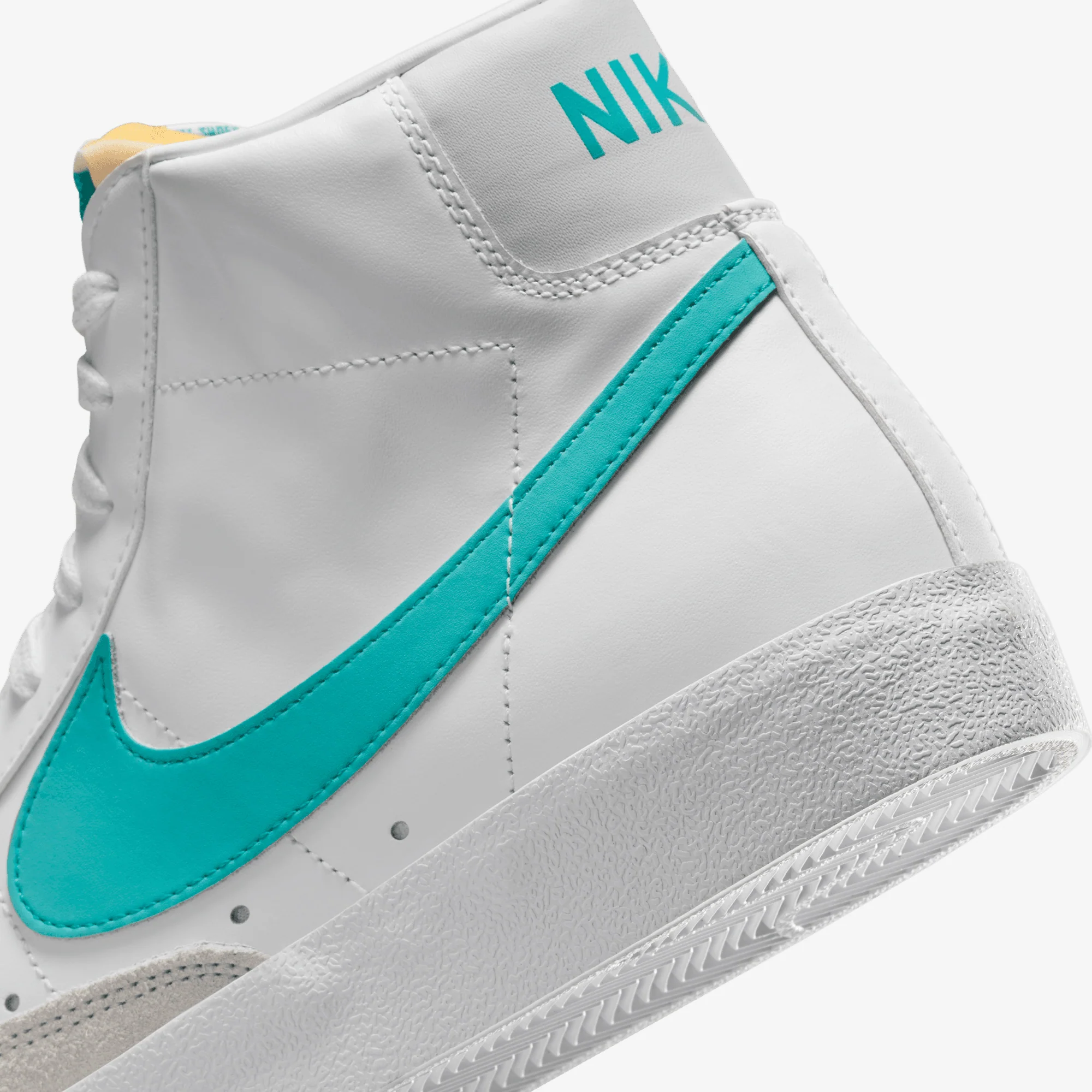 NIKE | BLAZER MID '77 VINTAGE { SUMMIT WHITE/DUSTY CACTUS-WHITE - Image 6