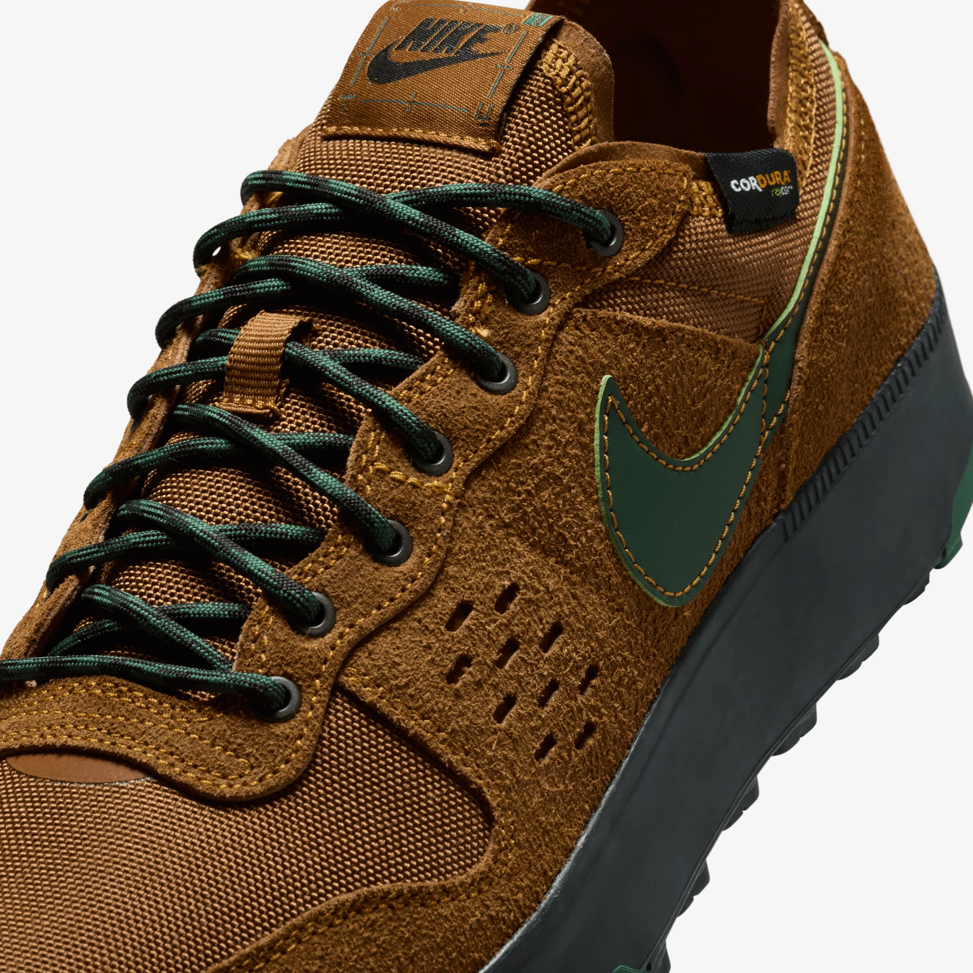 Nike | C1TY PREMIUM CORDURA® { LT BRITISH TAN/FIR-BLACK - Image 5
