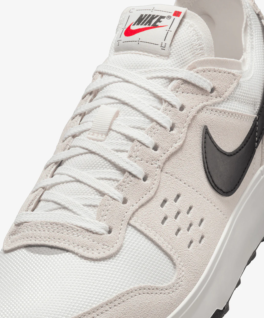 Nike | C1TY { SUMMIT WHITE/BLACK-FIRE RED - Image 5