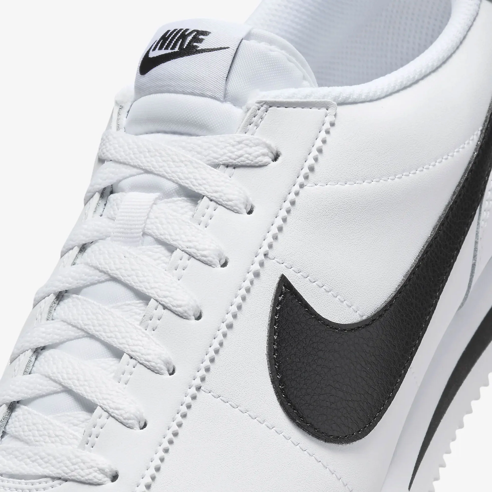 NIKE | CORTEZ { WHITE/BLACK - Image 5