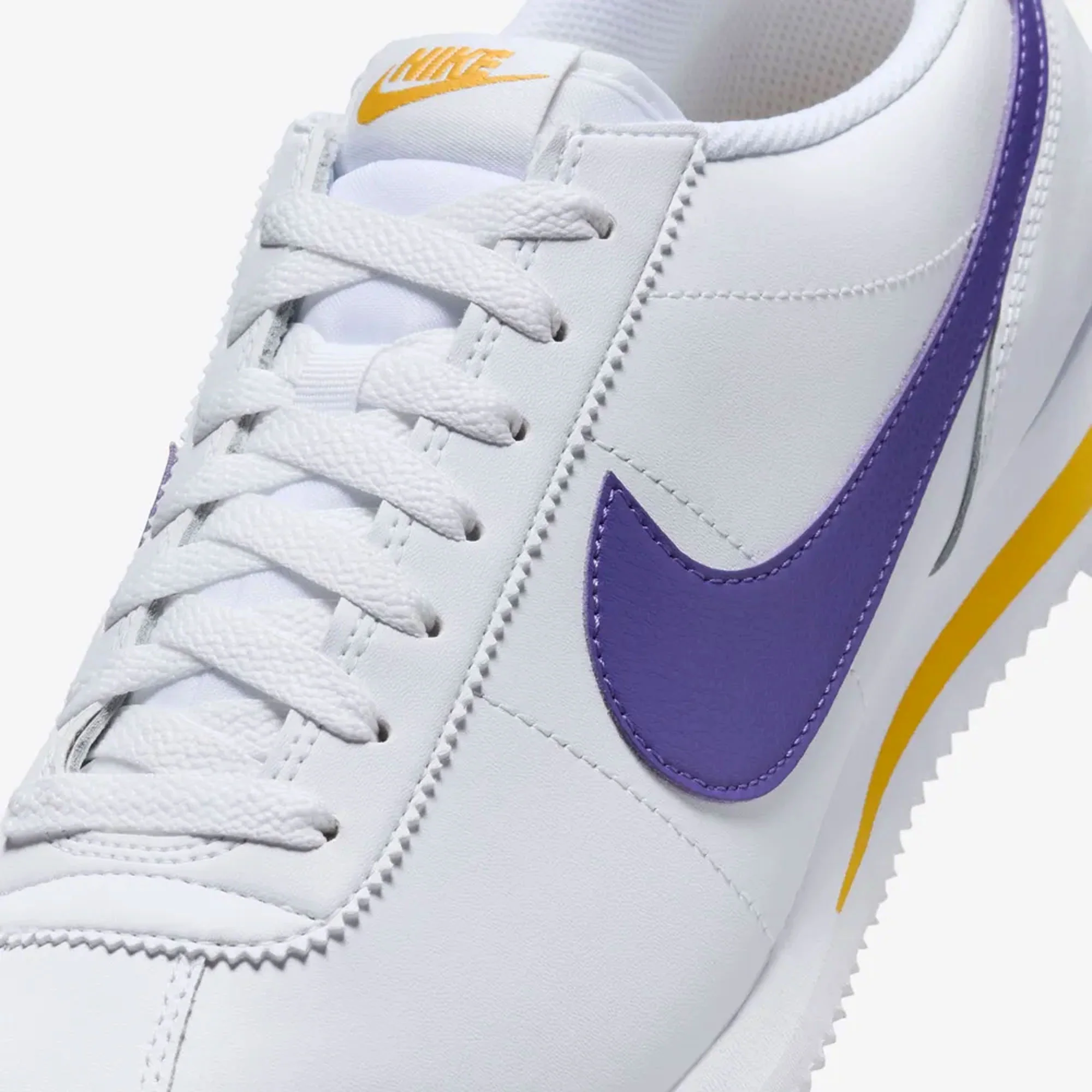 NIKE | CORTEZ { WHITE/VARSITY PURPLE-VARSITY MAIZE - Image 4