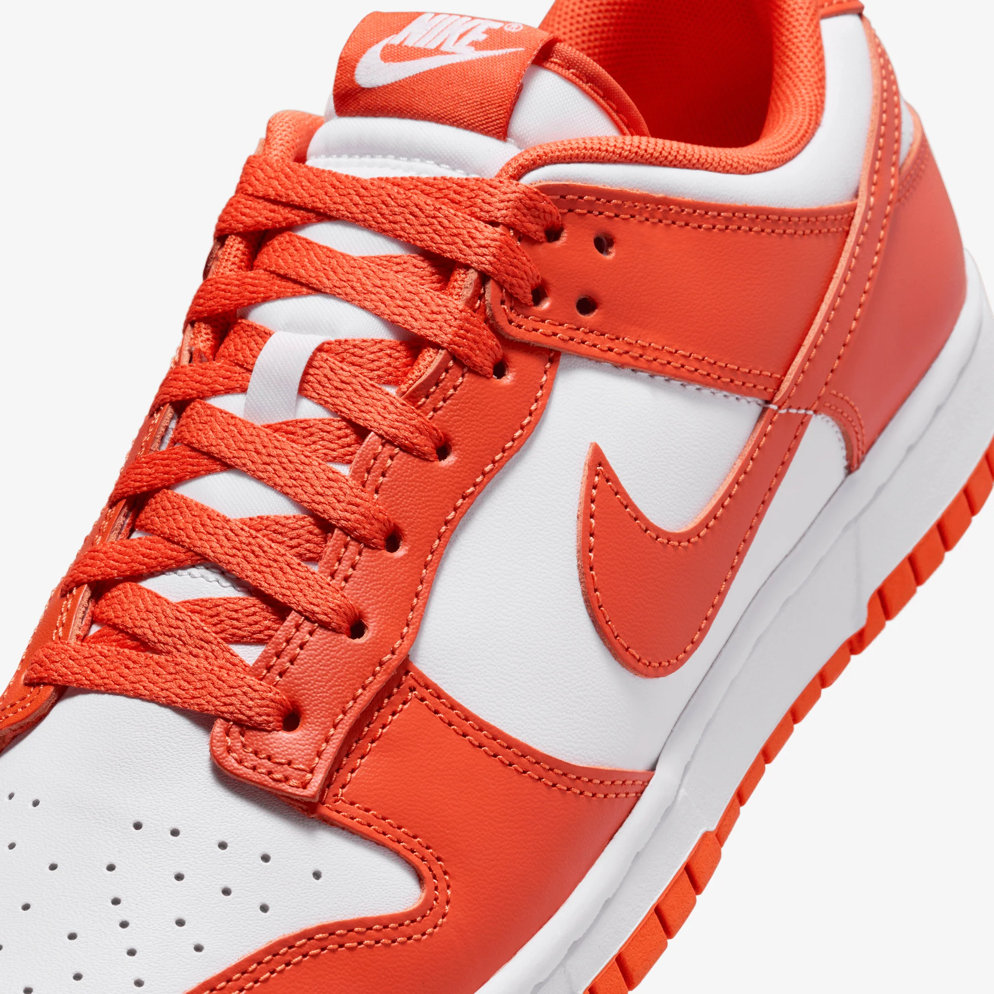 NIKE | DUNK LOW RETRO  { WHITE/COSMIC CLAY-WHITE - Image 5