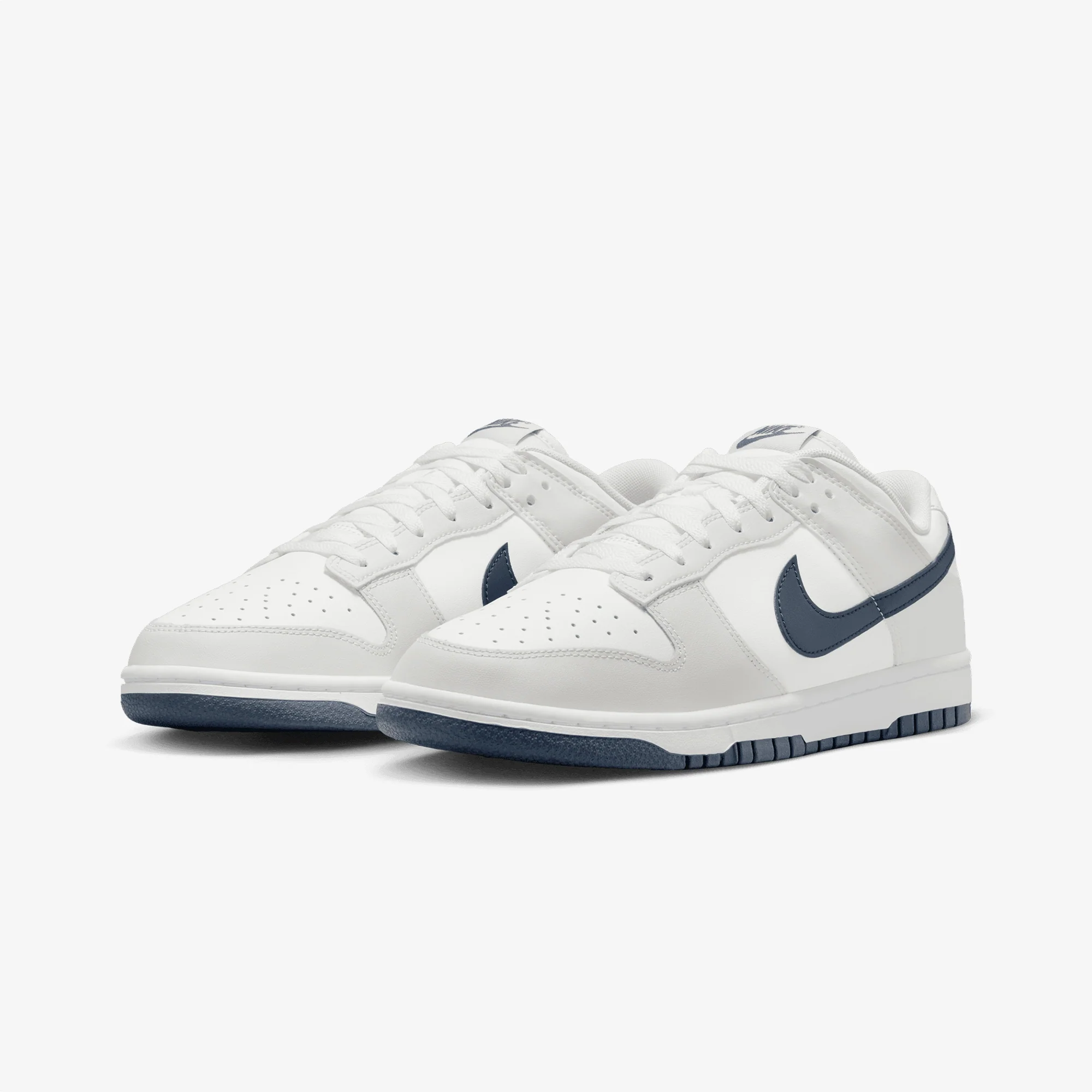 NIKE | DUNK LOW RETRO { SUMMIT WHITE/MIDNIGHT NAVY-PLATINUM TINT - Image 3